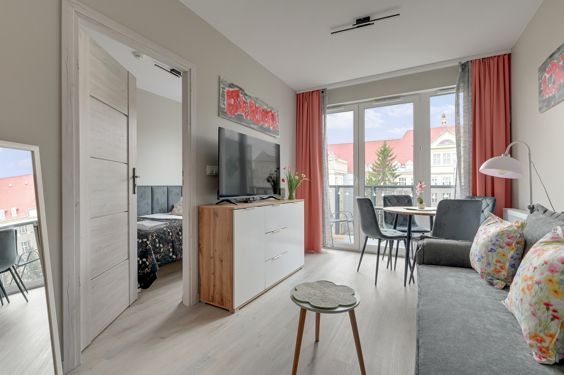 Grand Apartments
