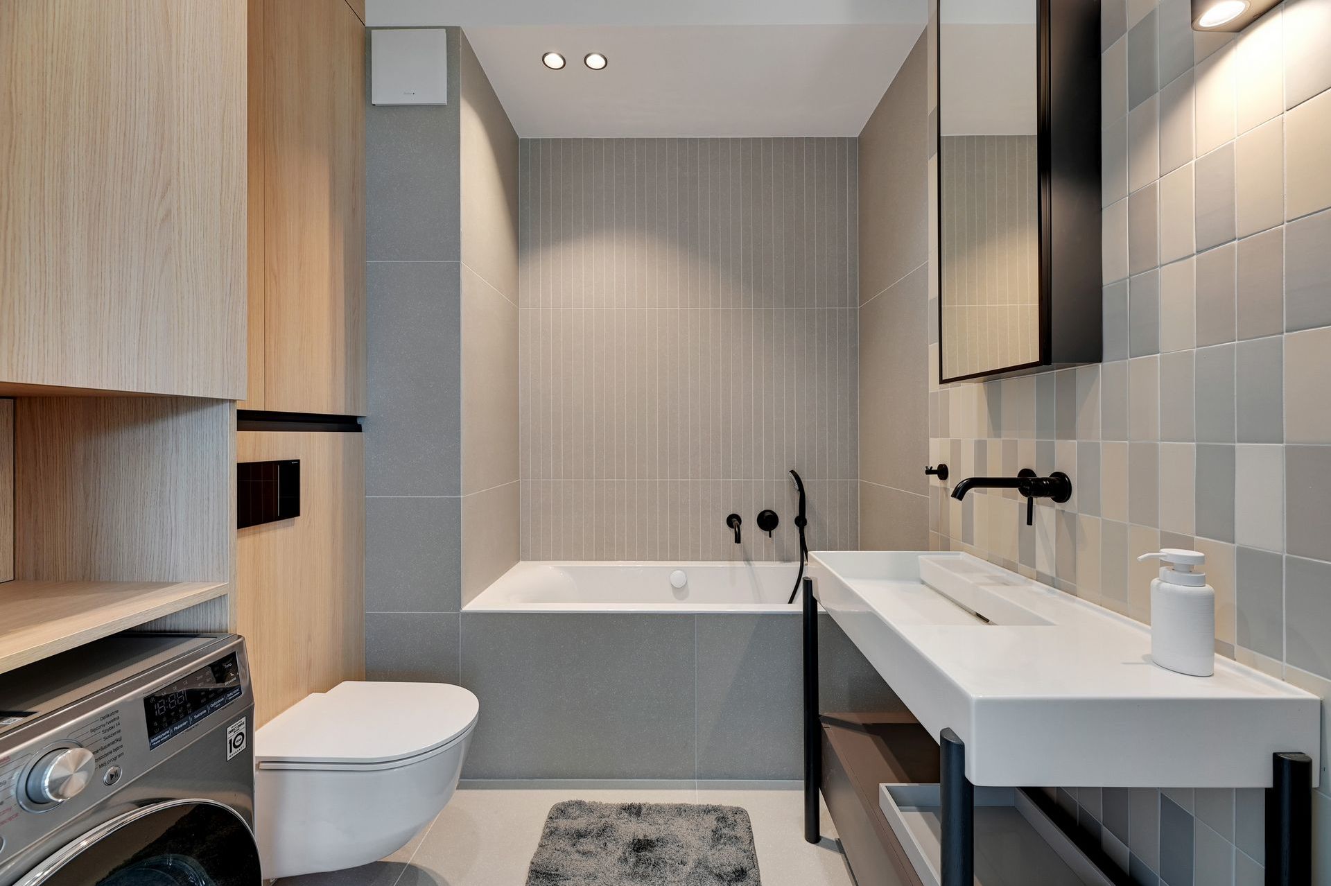 Yacht Park, Gdynia Śródmieście, wynajem gdynia, apartamenty gdynia, widok na marinę, skwer kościuszki