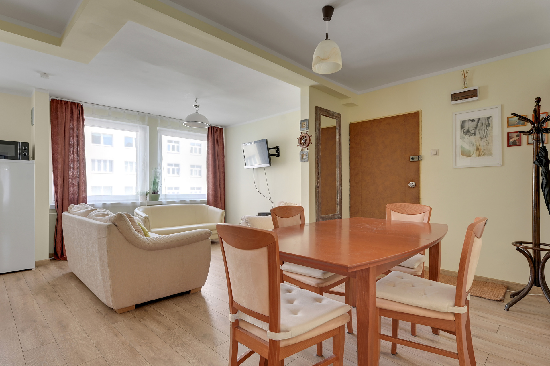 Grand Apartments