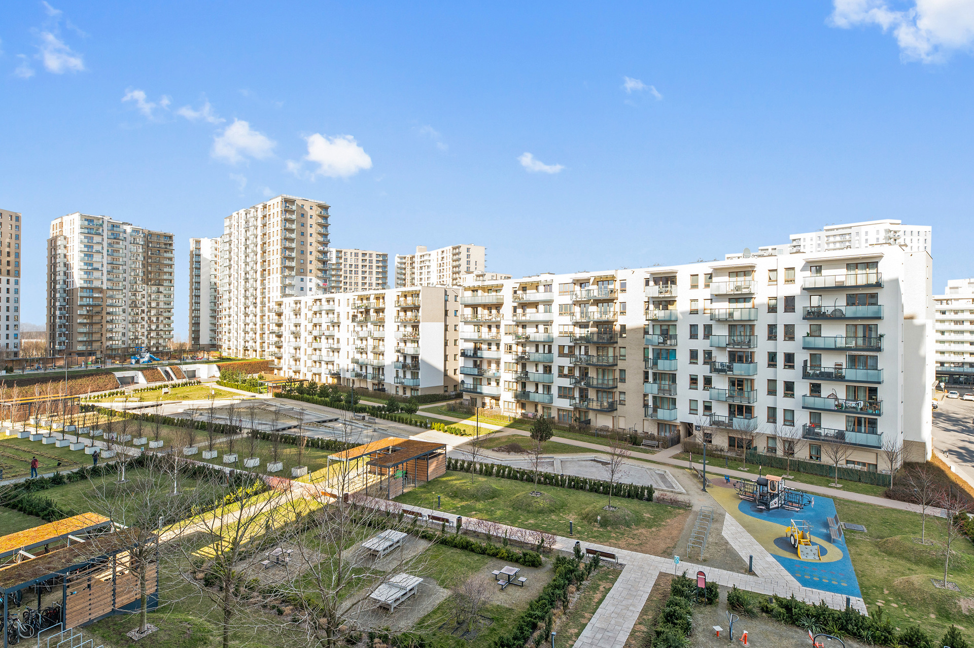 Grand Apartments