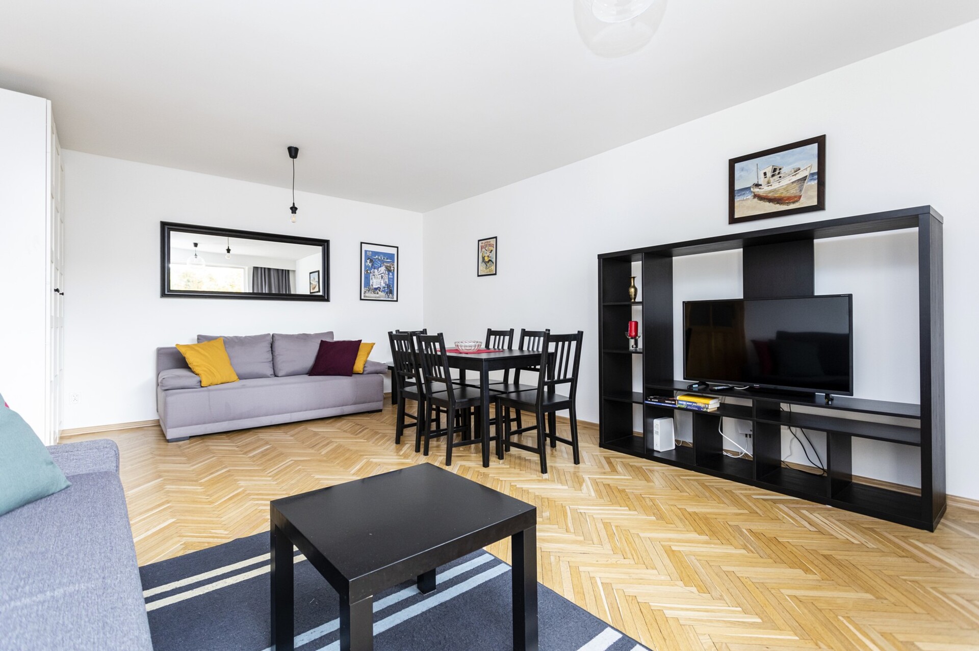 Grand Apartments