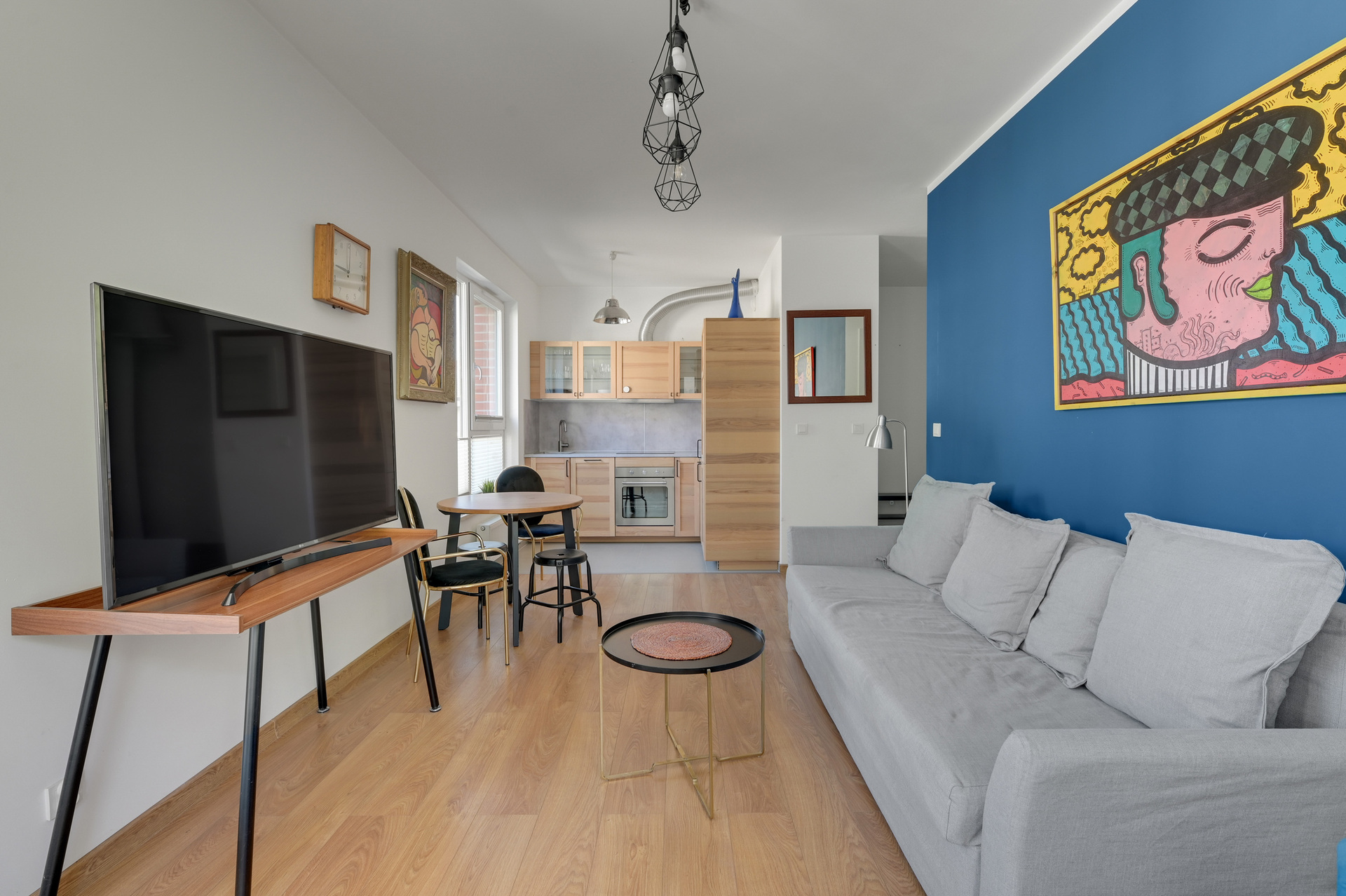 Grand Apartments