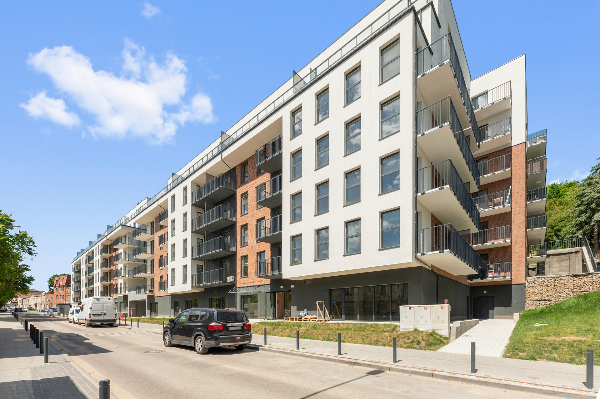 Grand Apartments