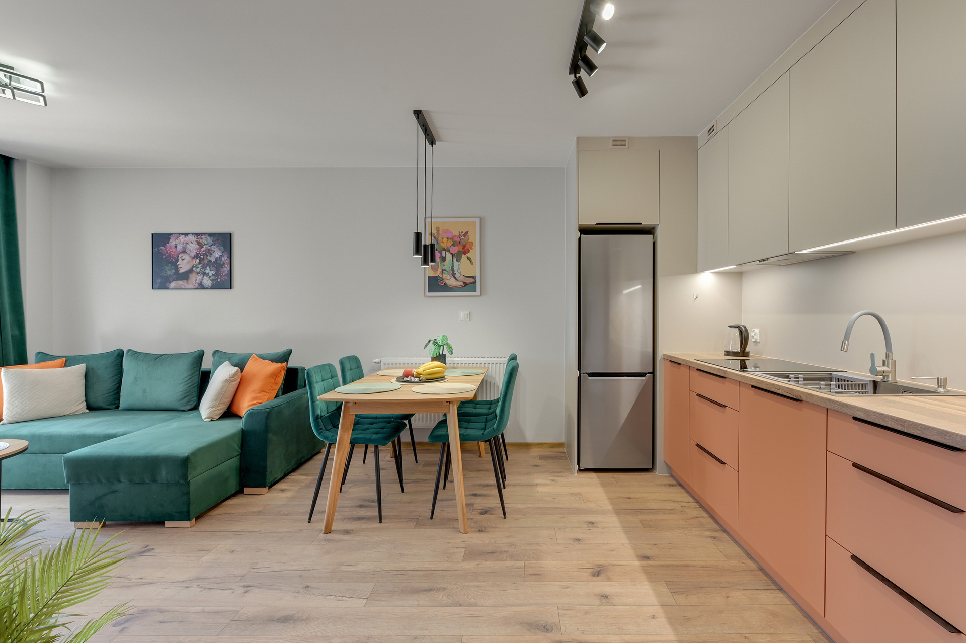 Grand Apartments