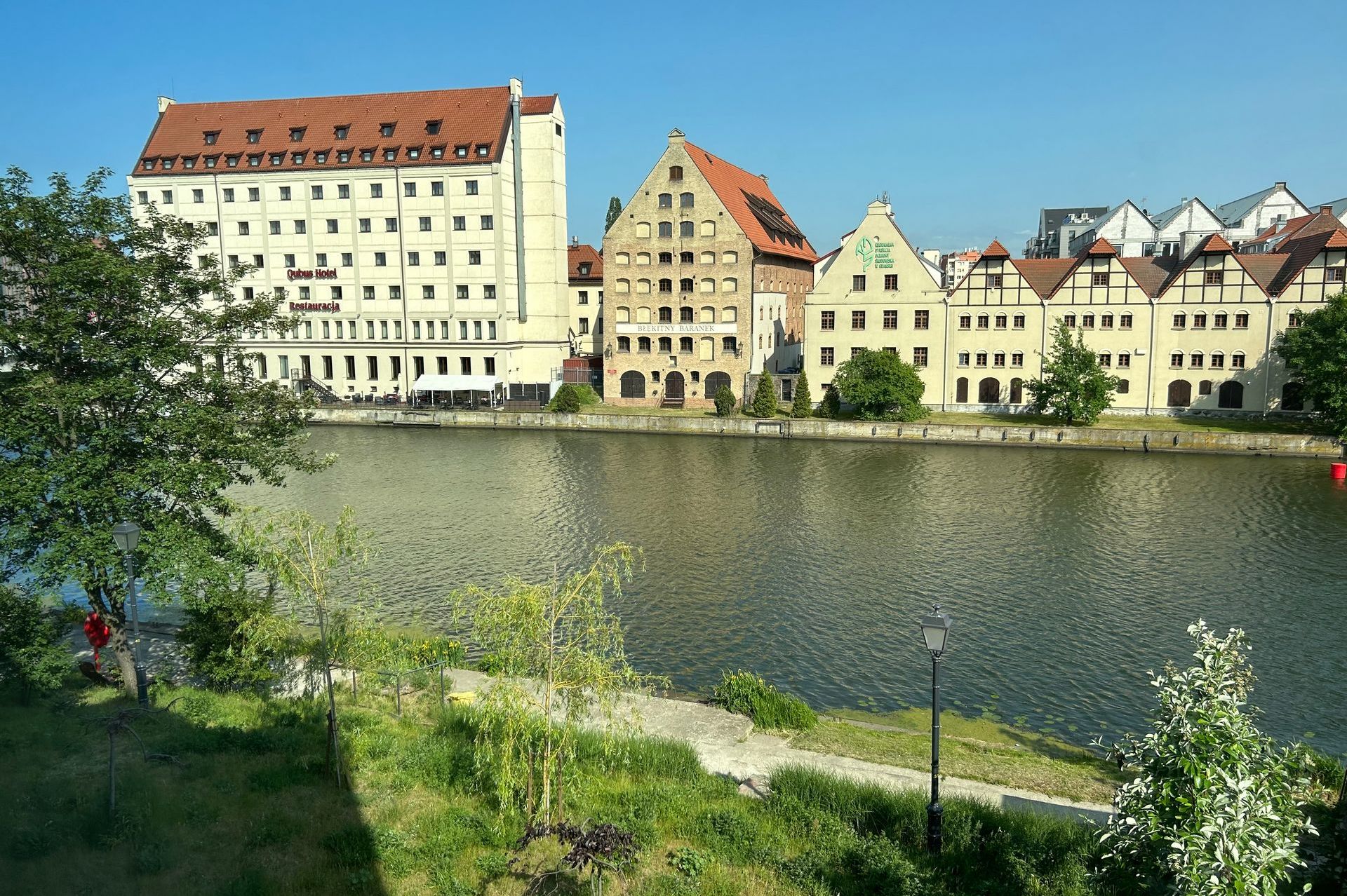Grand Apartments