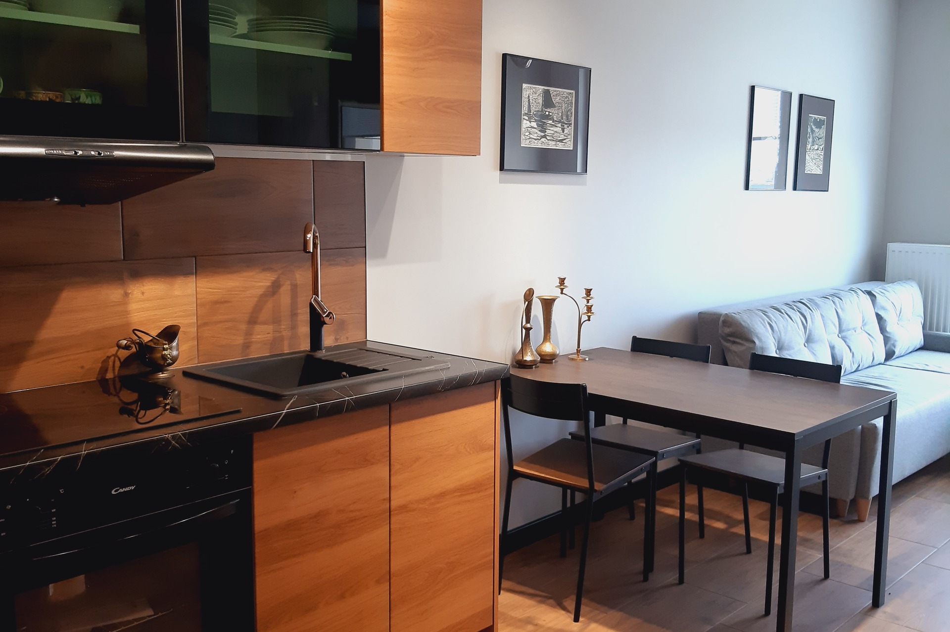 Grand Apartments