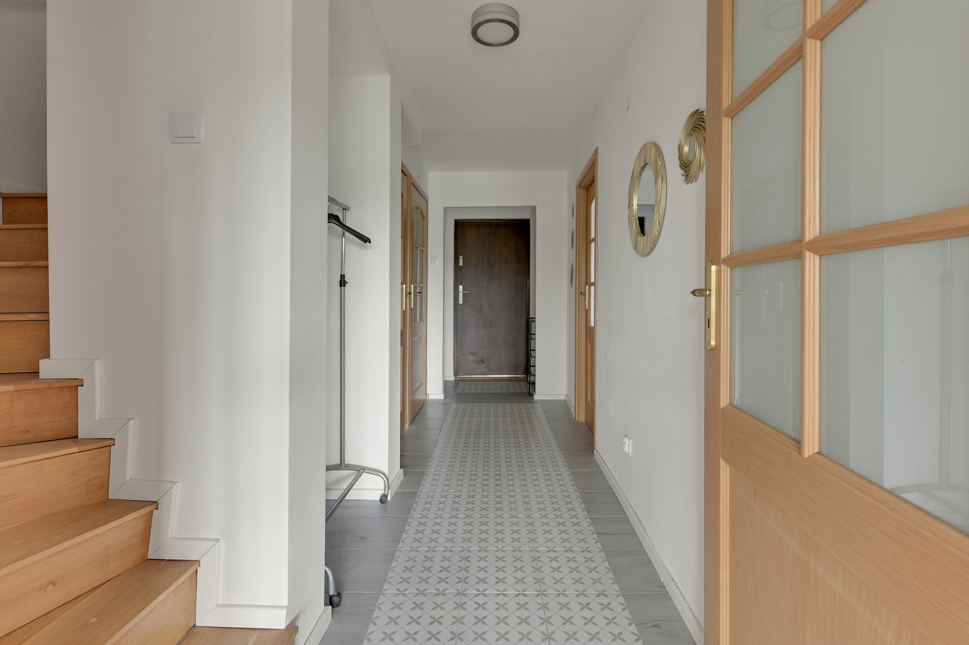Grand Apartments