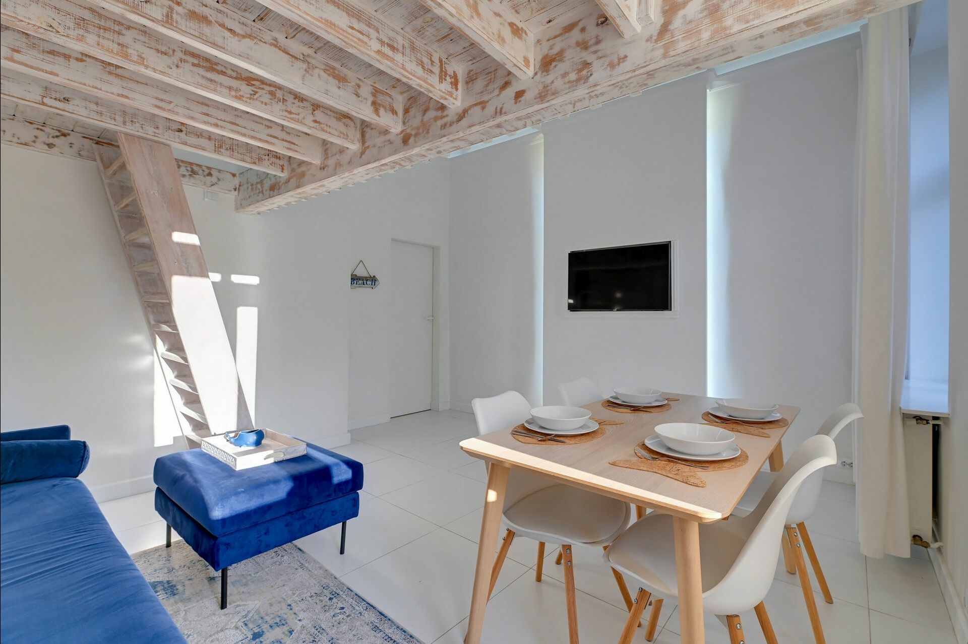 Grand Apartments