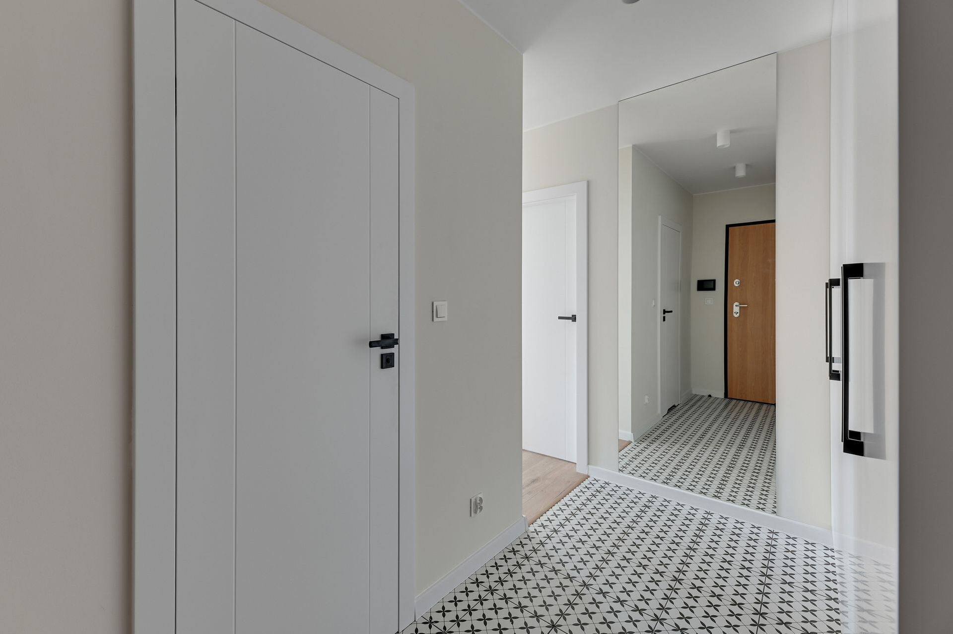 Grand Apartments