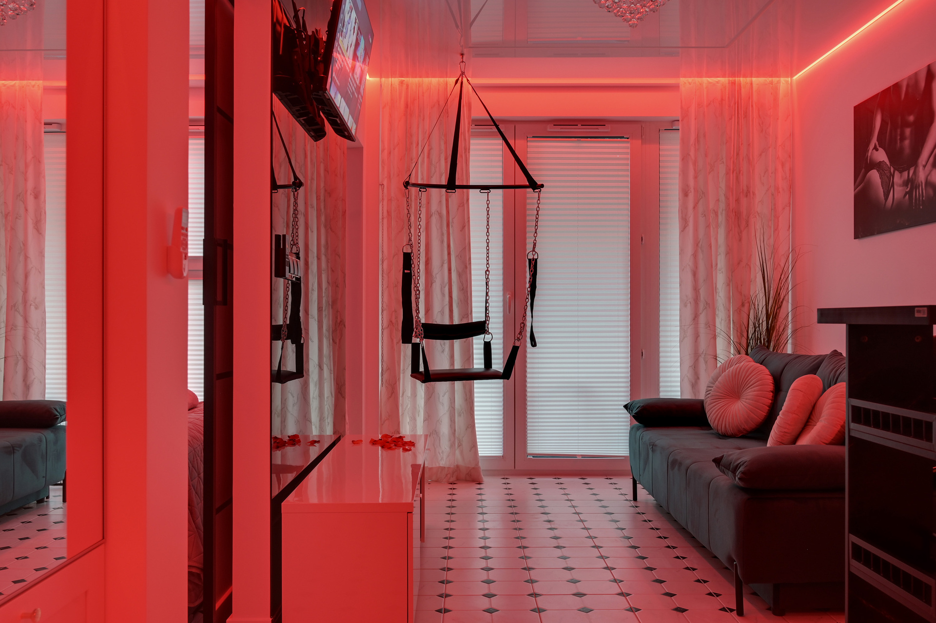 Grand Apartments