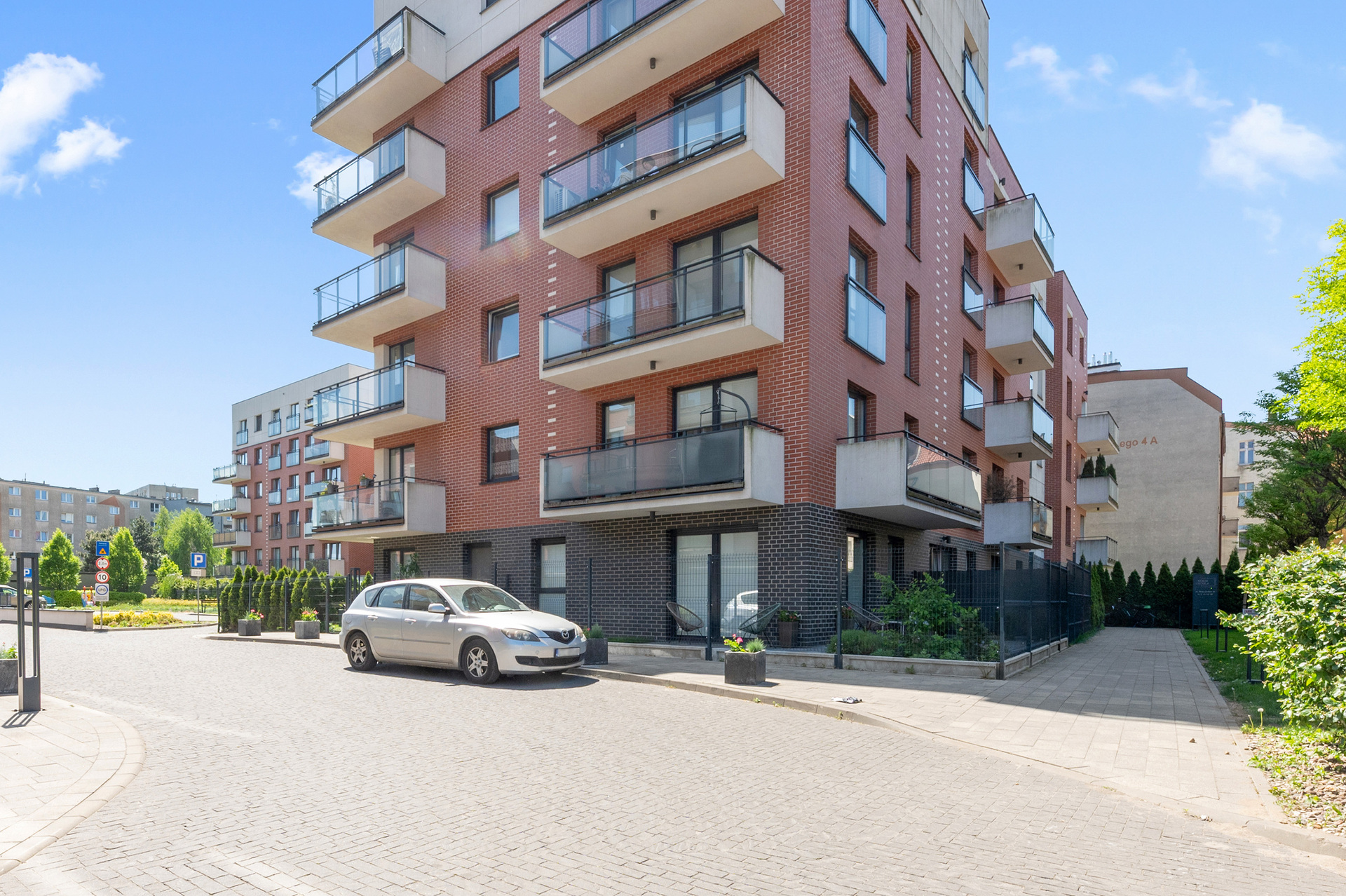 Grand Apartments