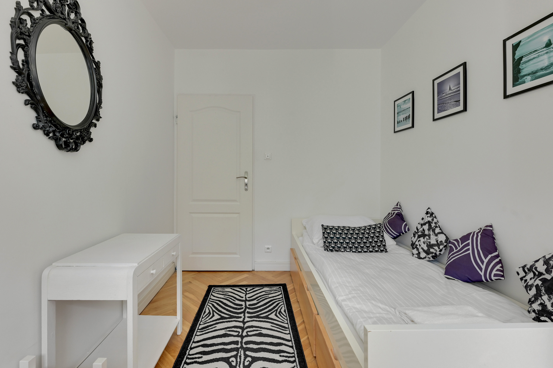 Grand Apartments