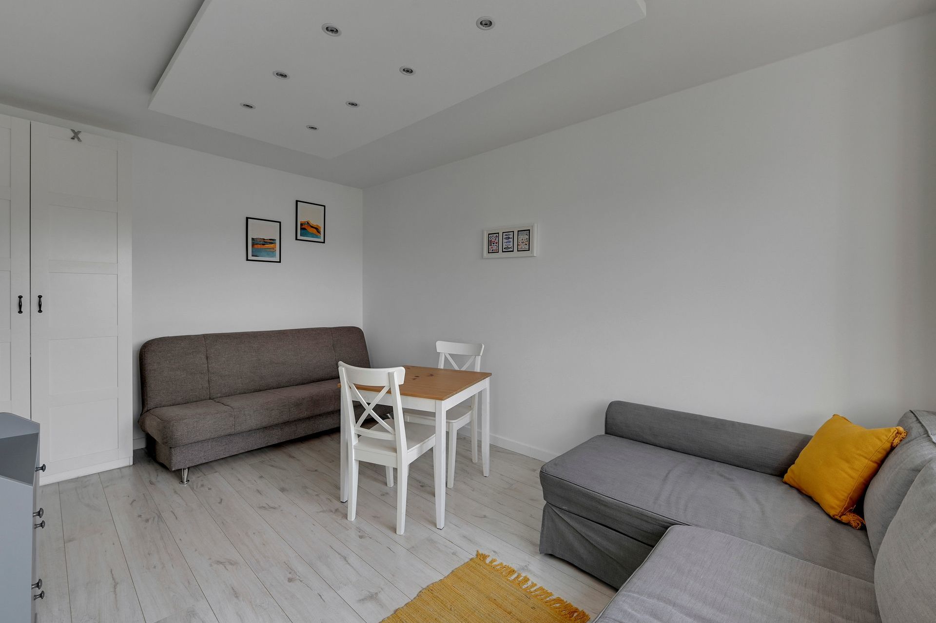 Grand Apartments