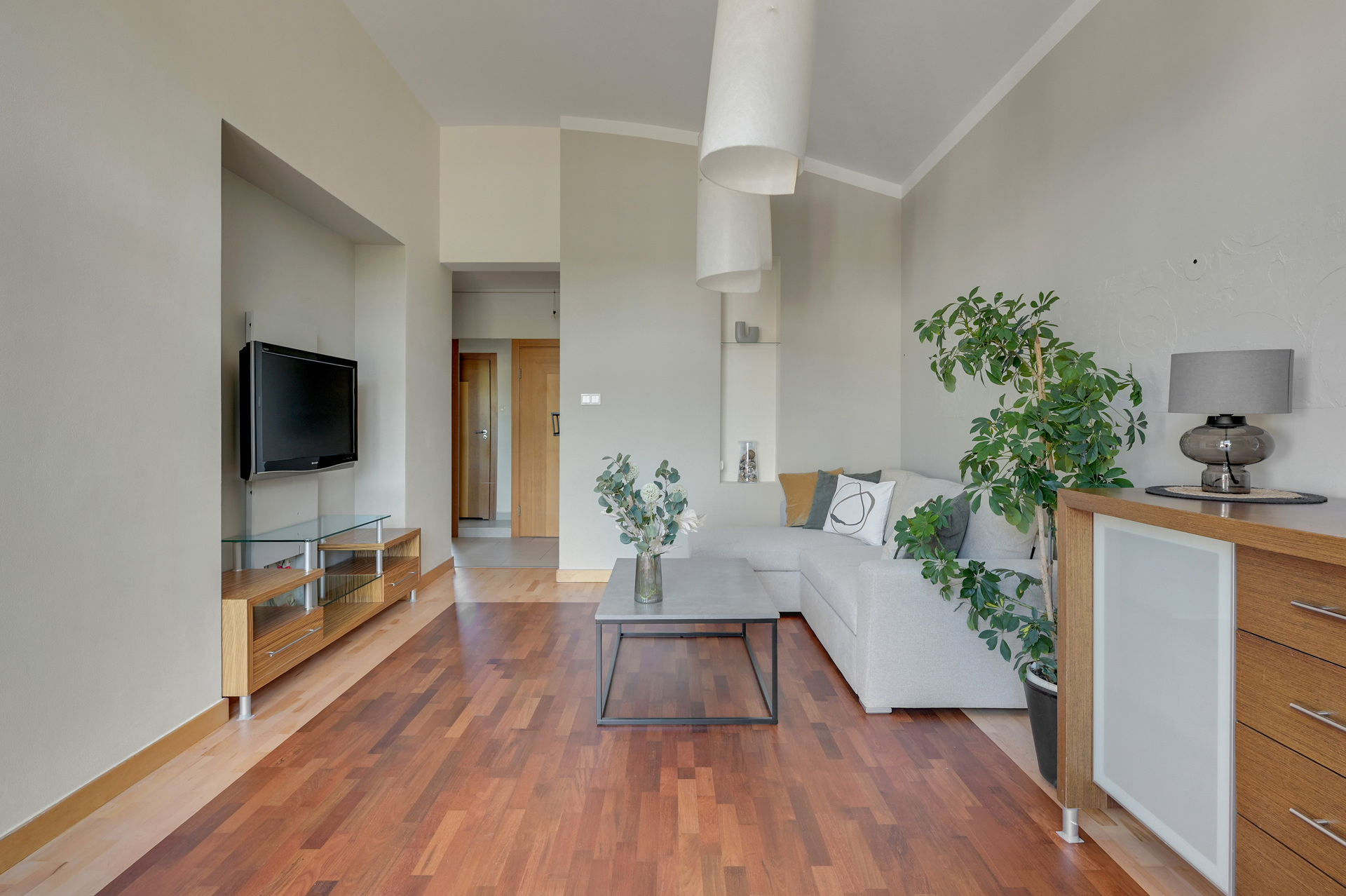 Grand Apartments