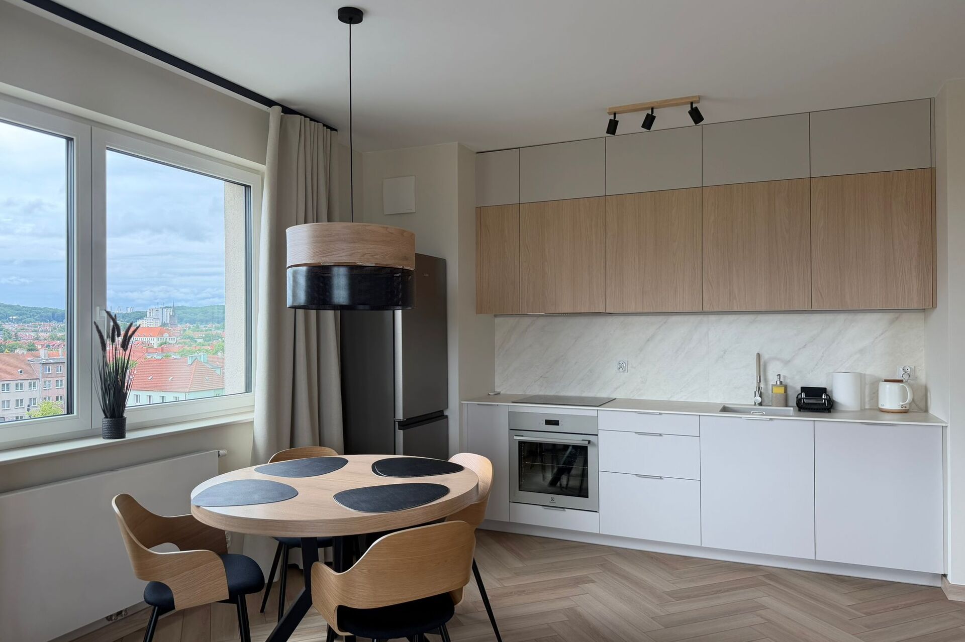 Grand Apartments