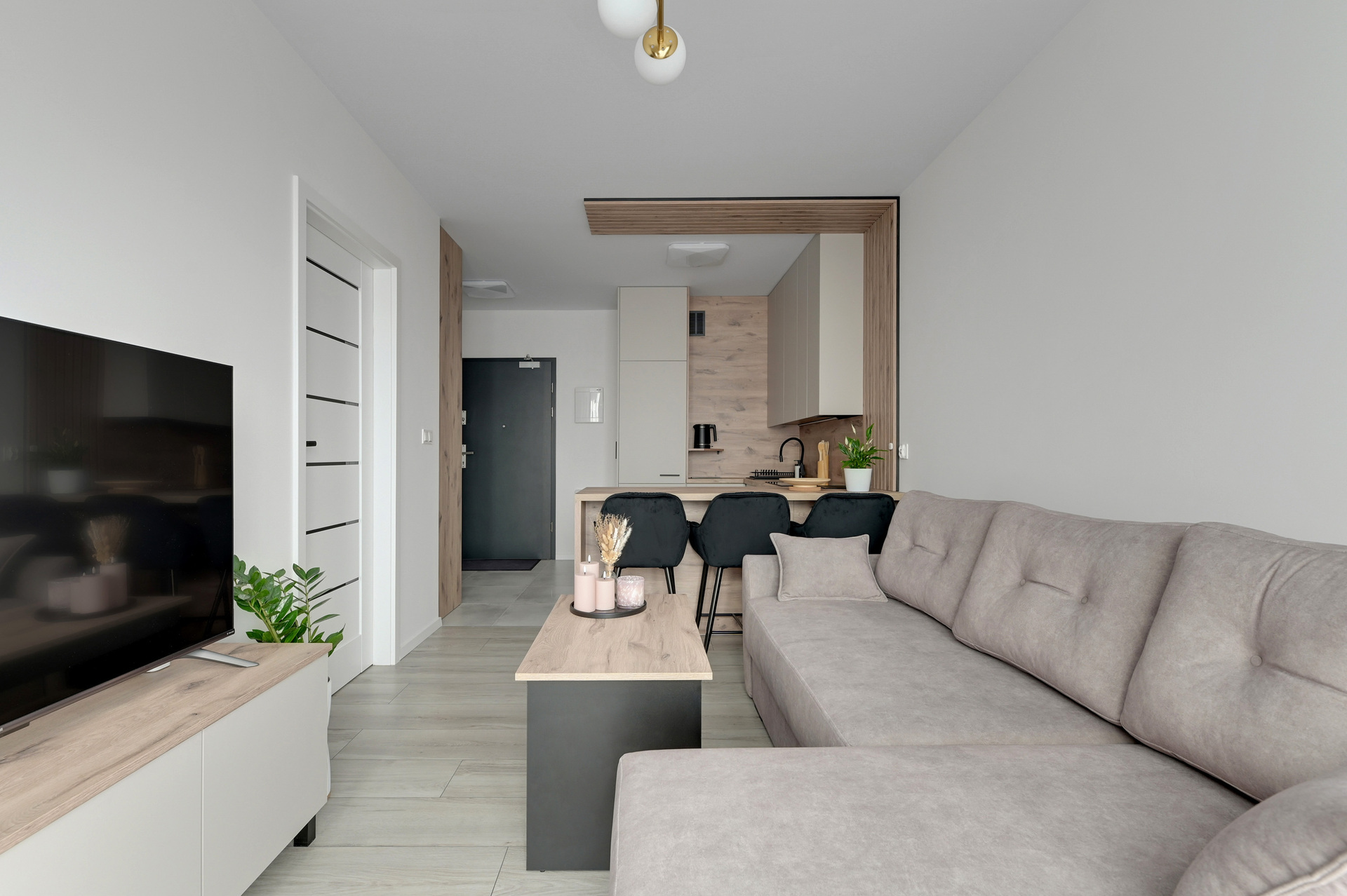 Grand Apartments