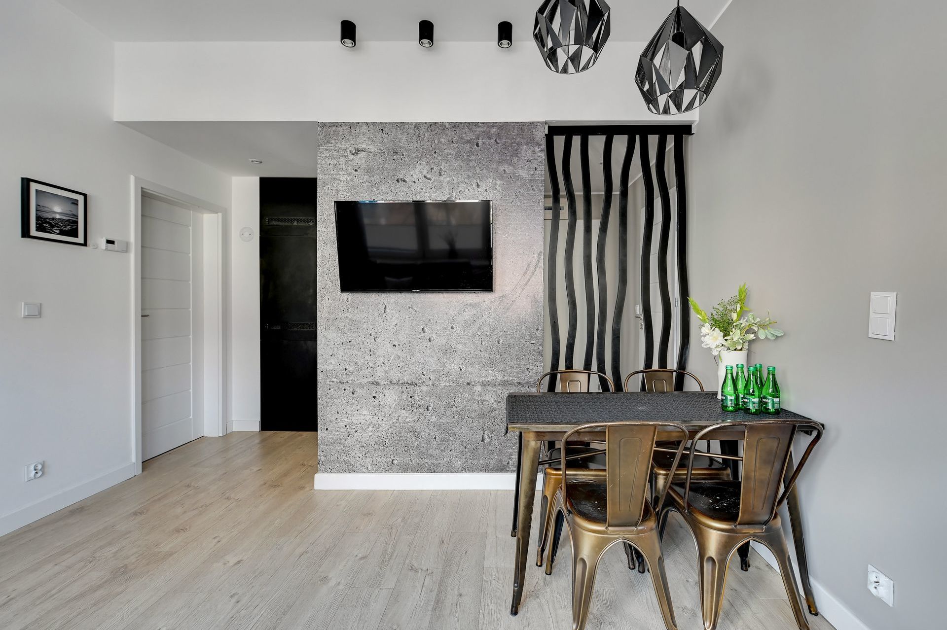 Grand Apartments