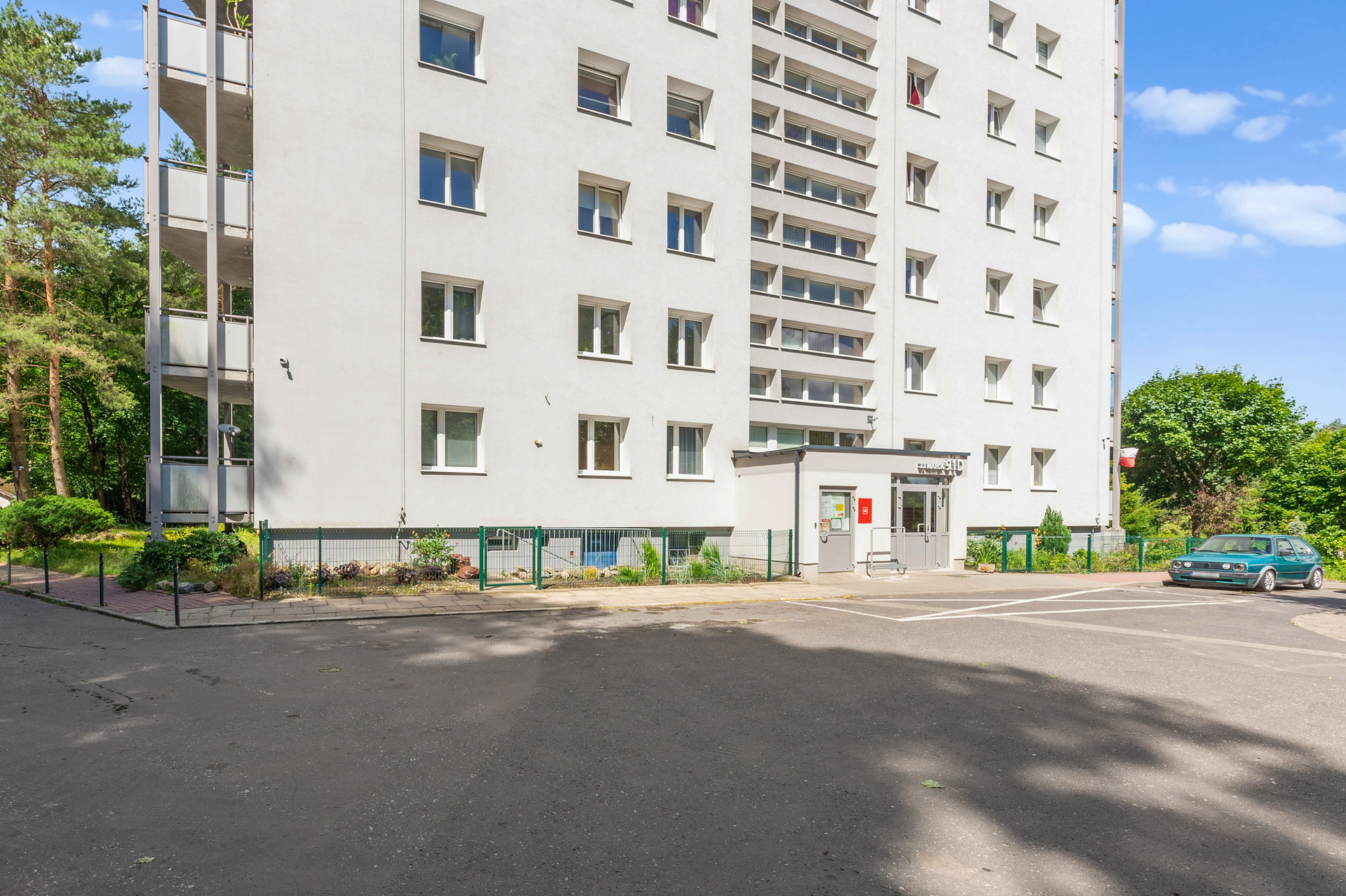 Grand Apartments