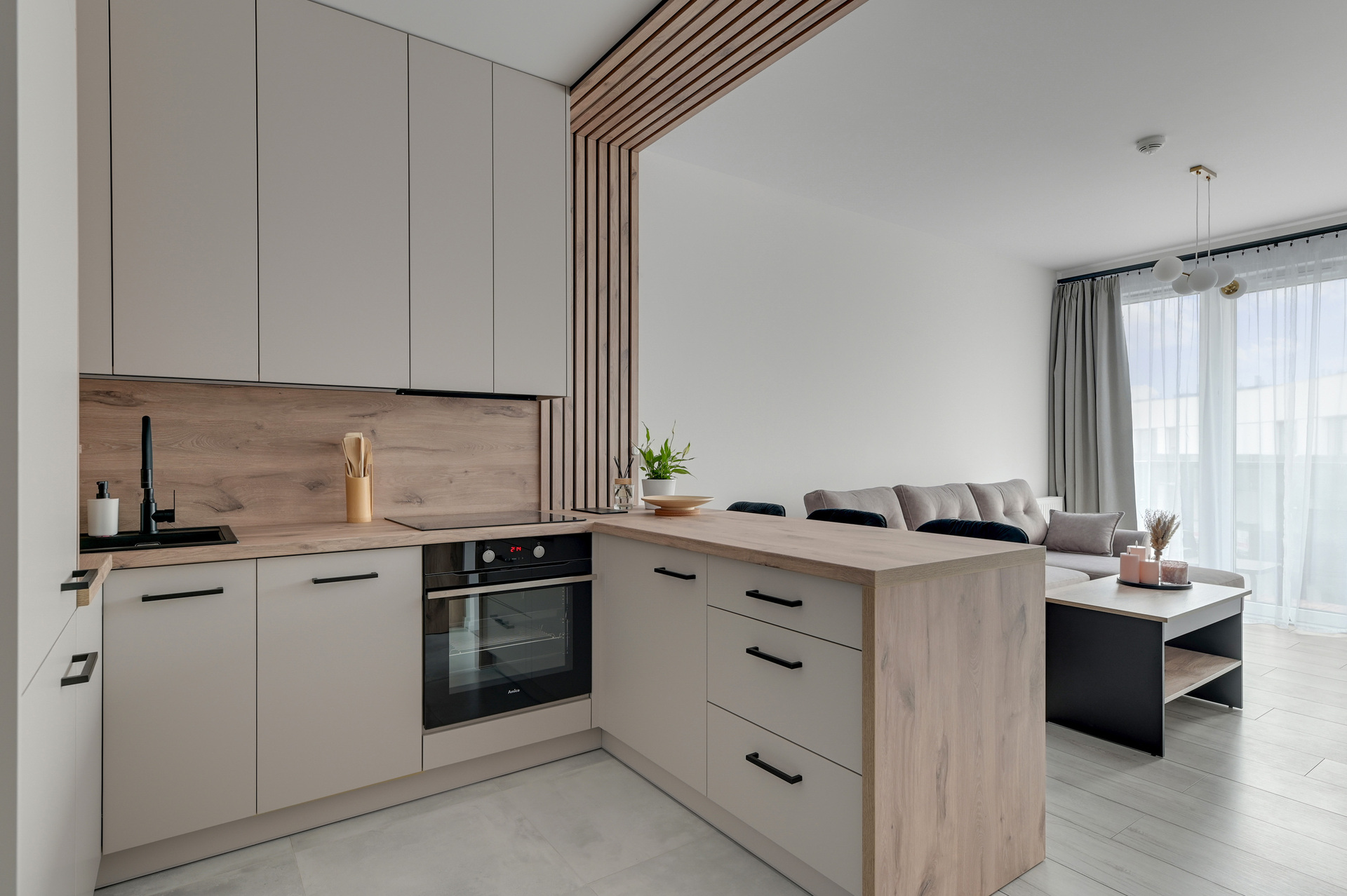 Grand Apartments