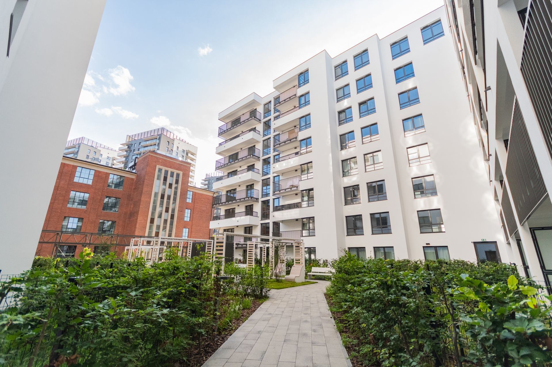 Grand Apartments