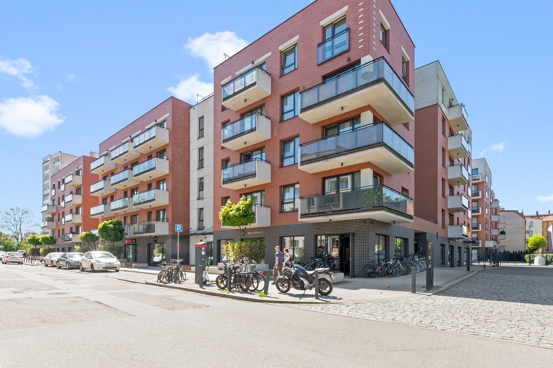 Grand Apartments