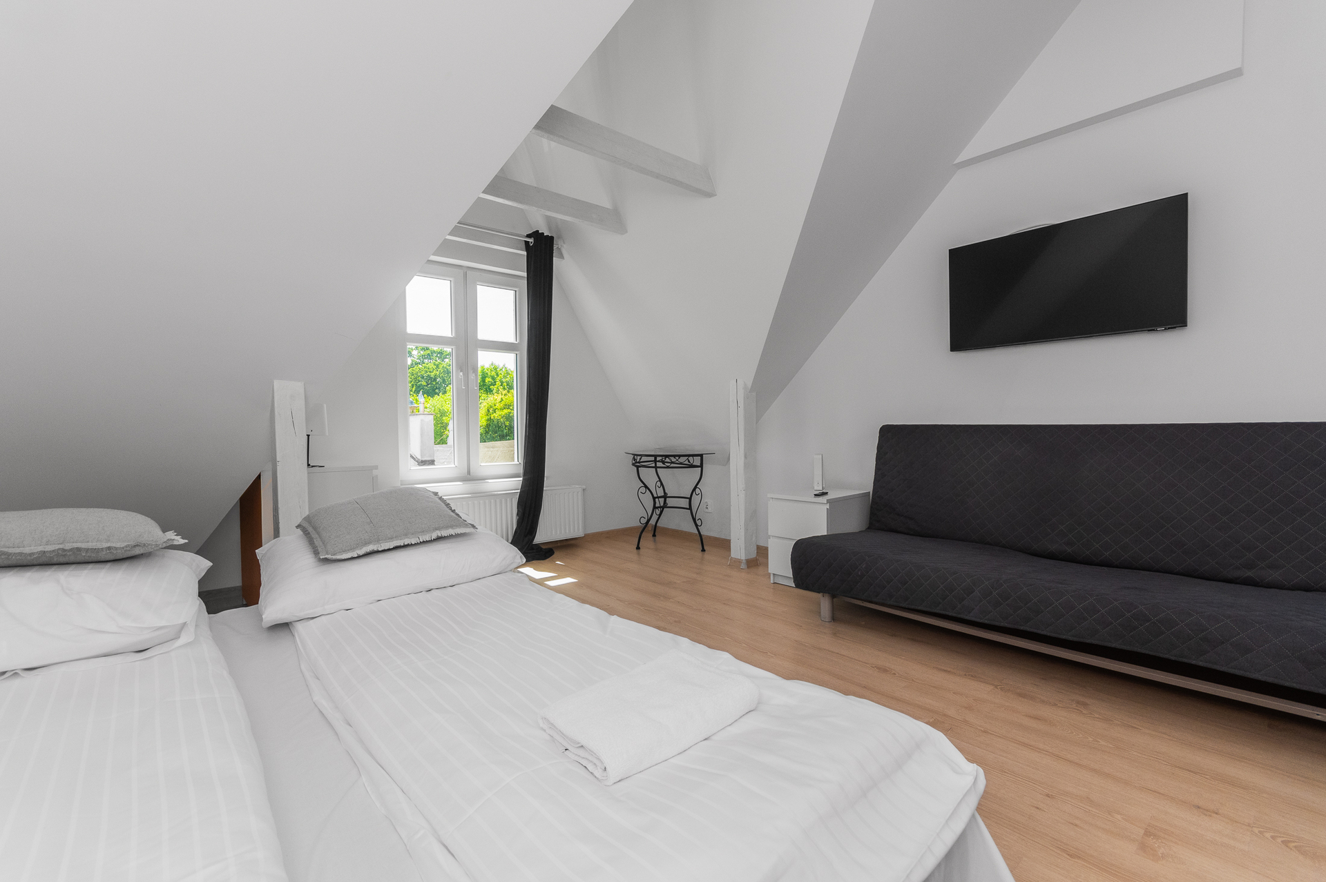 Grand Apartments