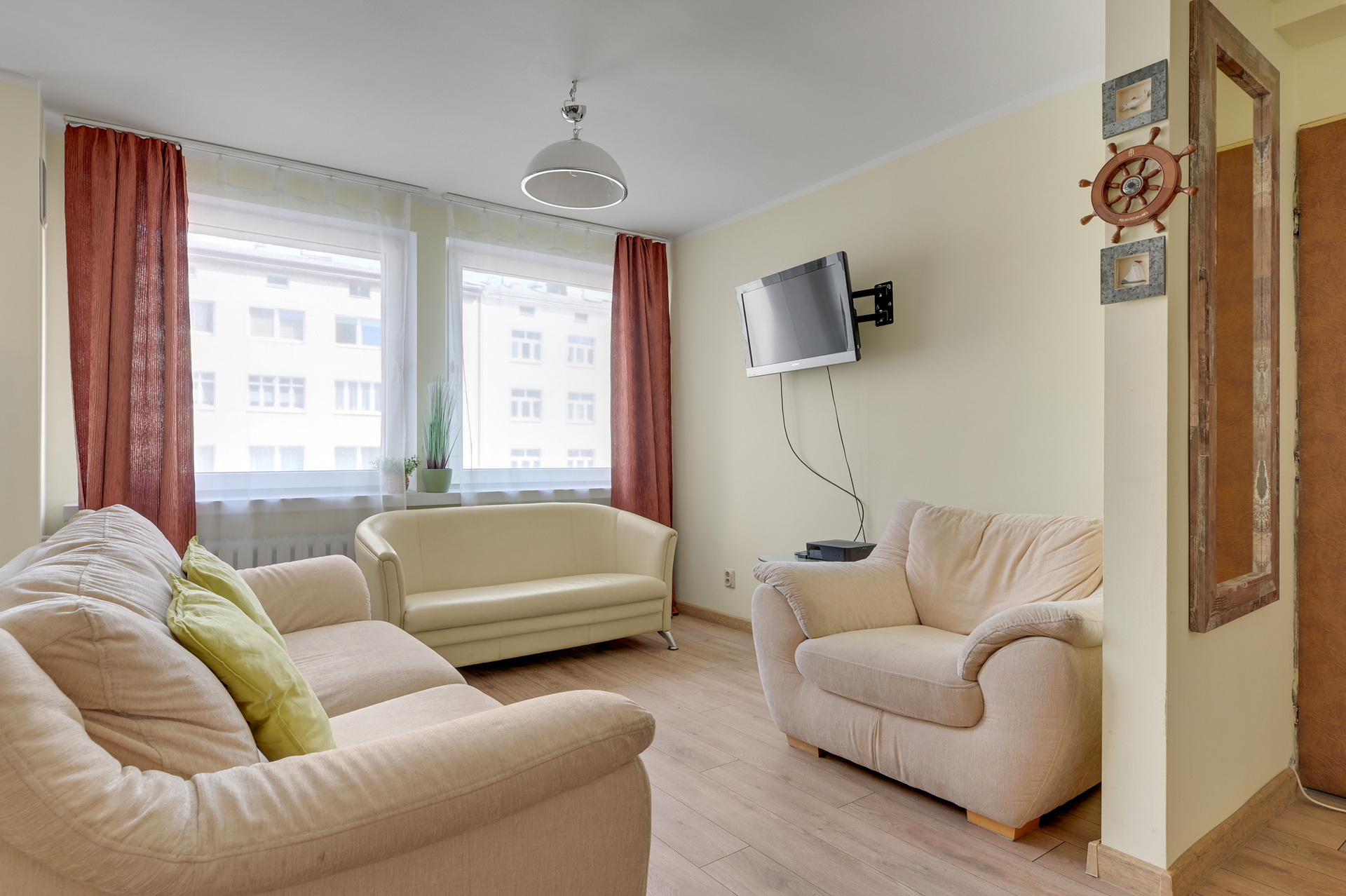 Grand Apartments