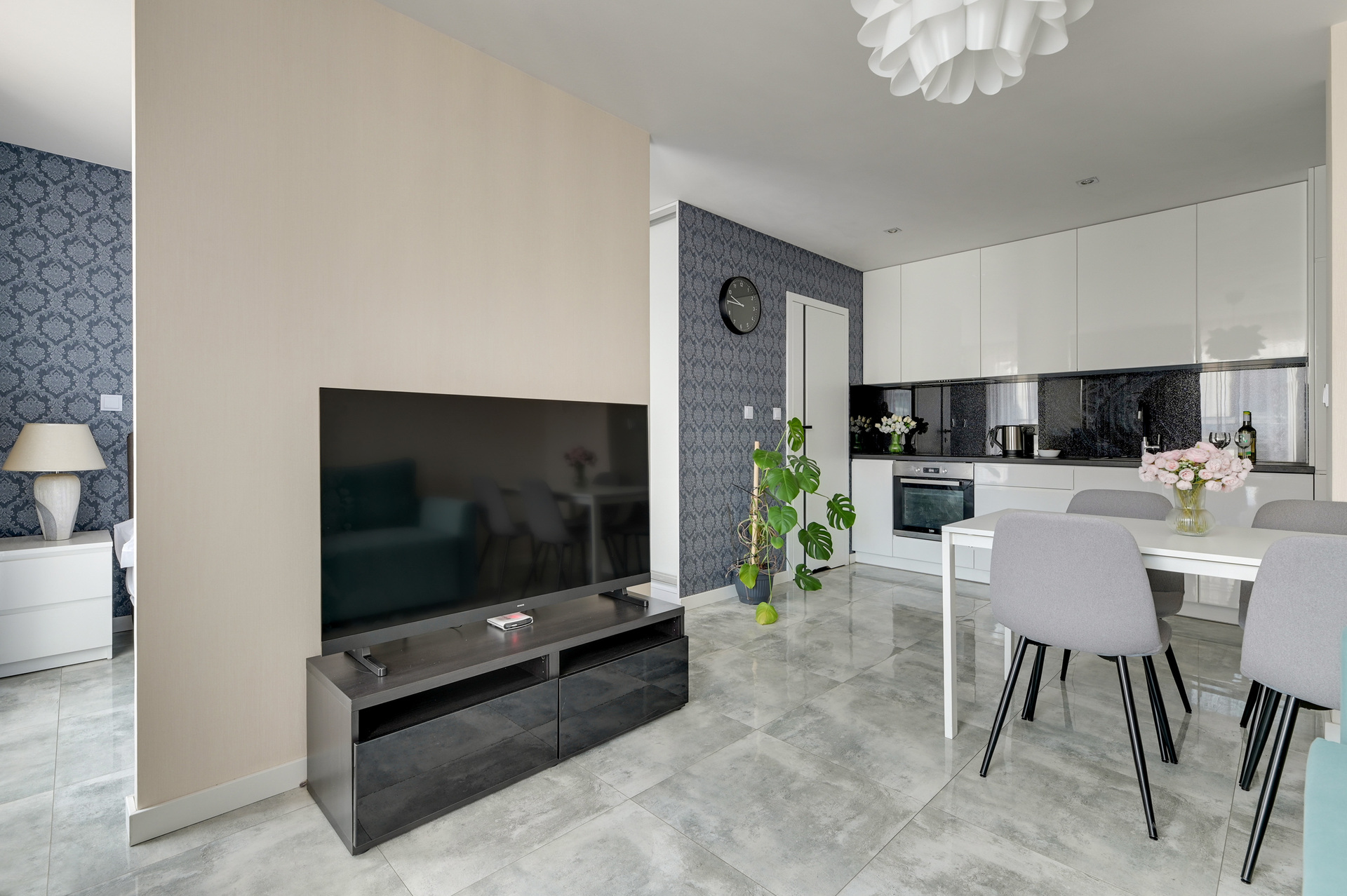 Grand Apartments