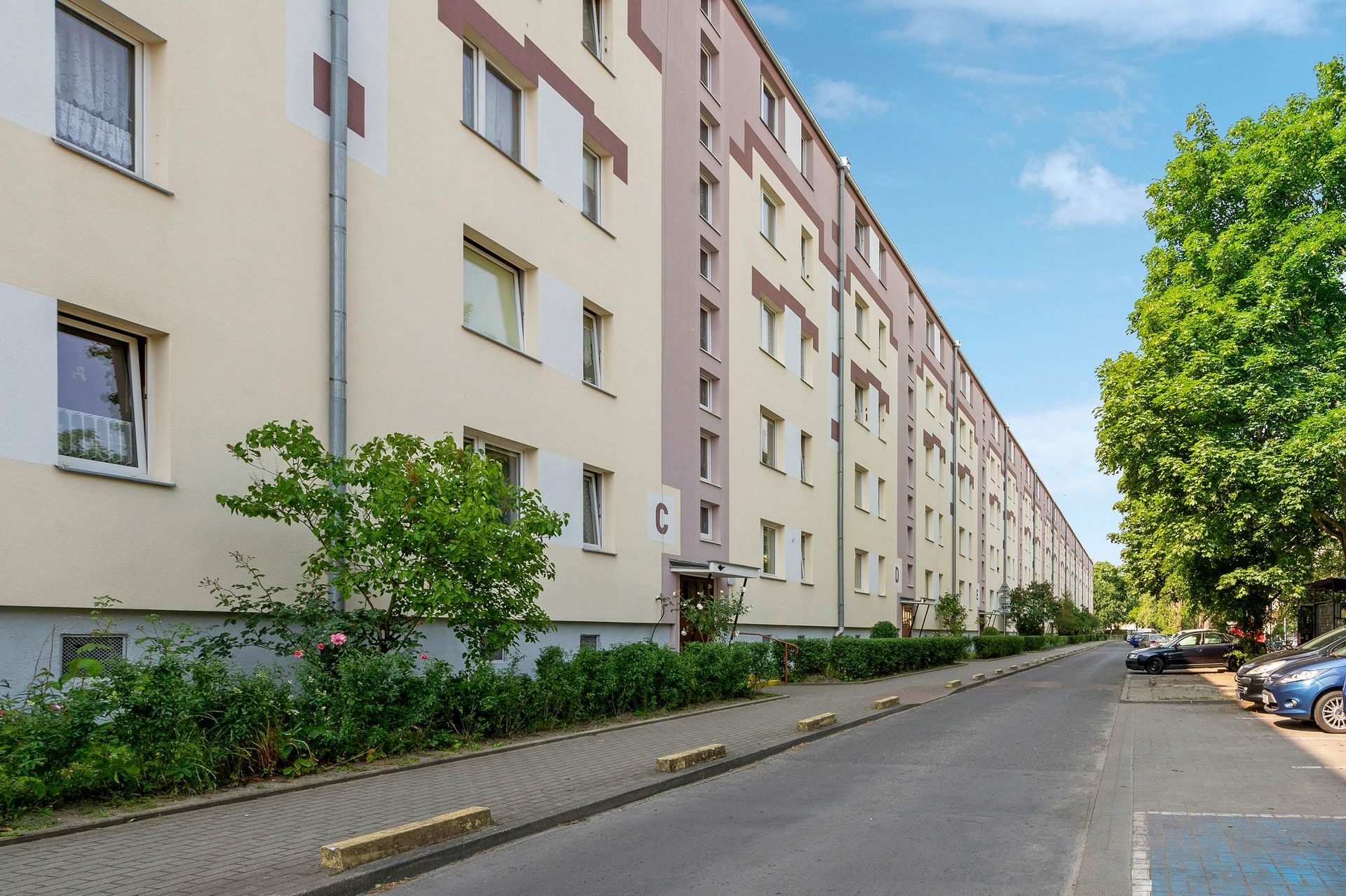 Grand Apartments