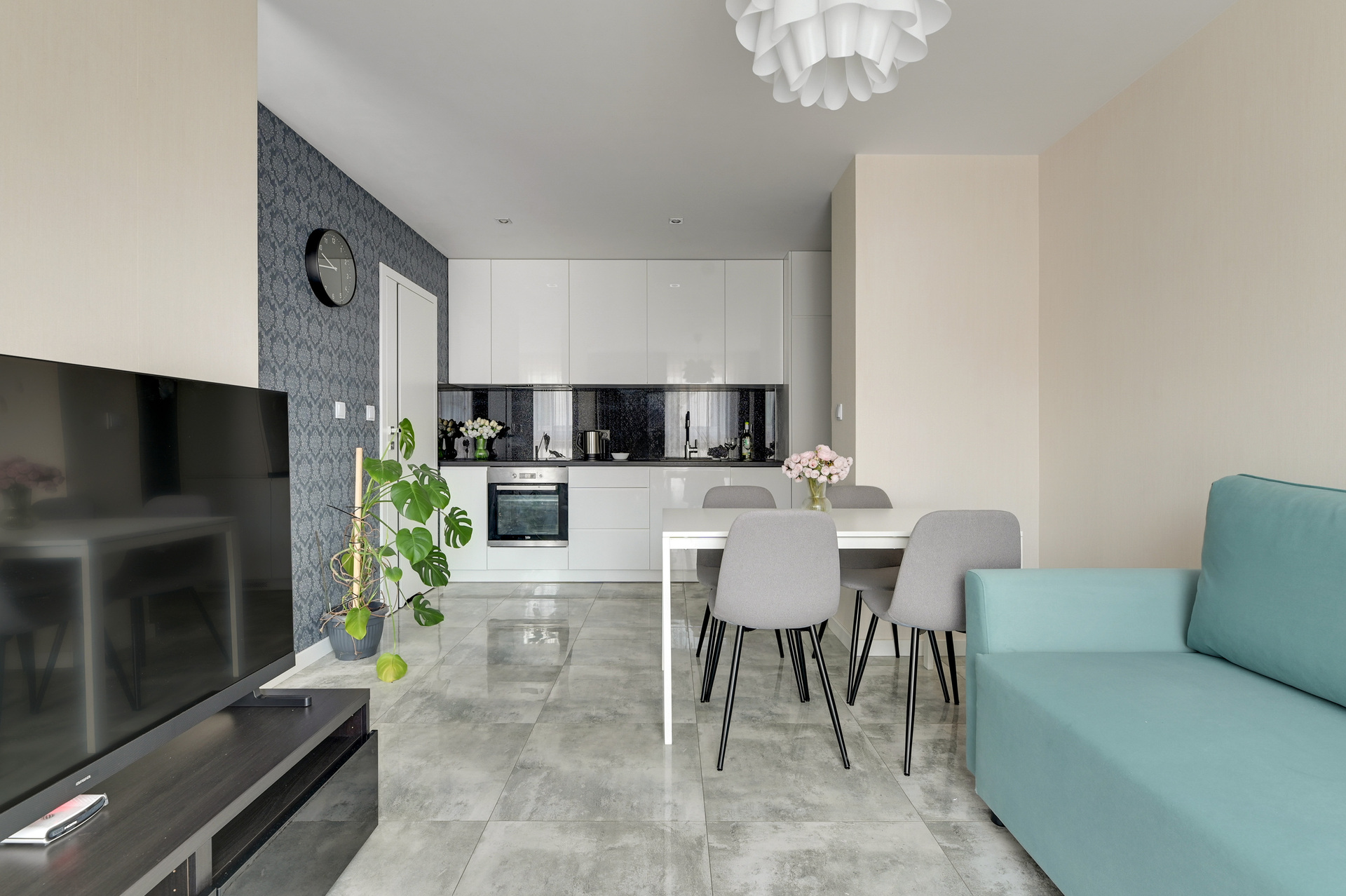 Grand Apartments