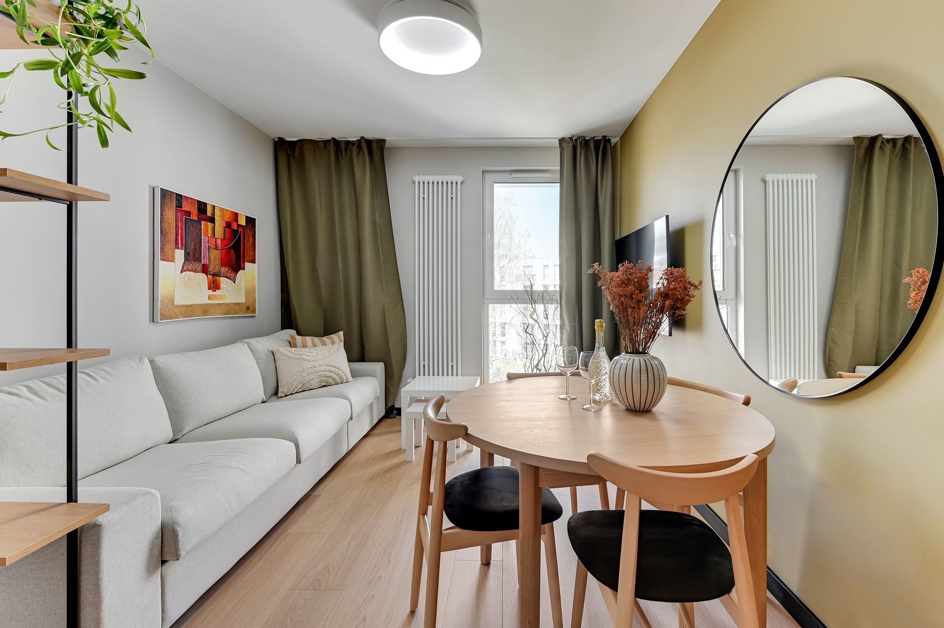 Grand Apartments