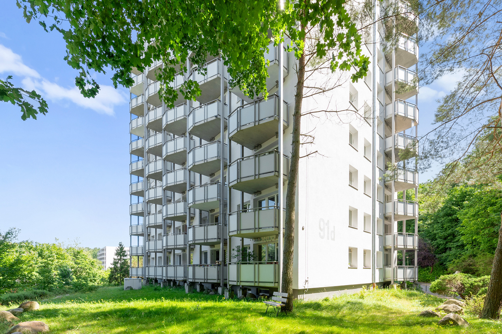Grand Apartments