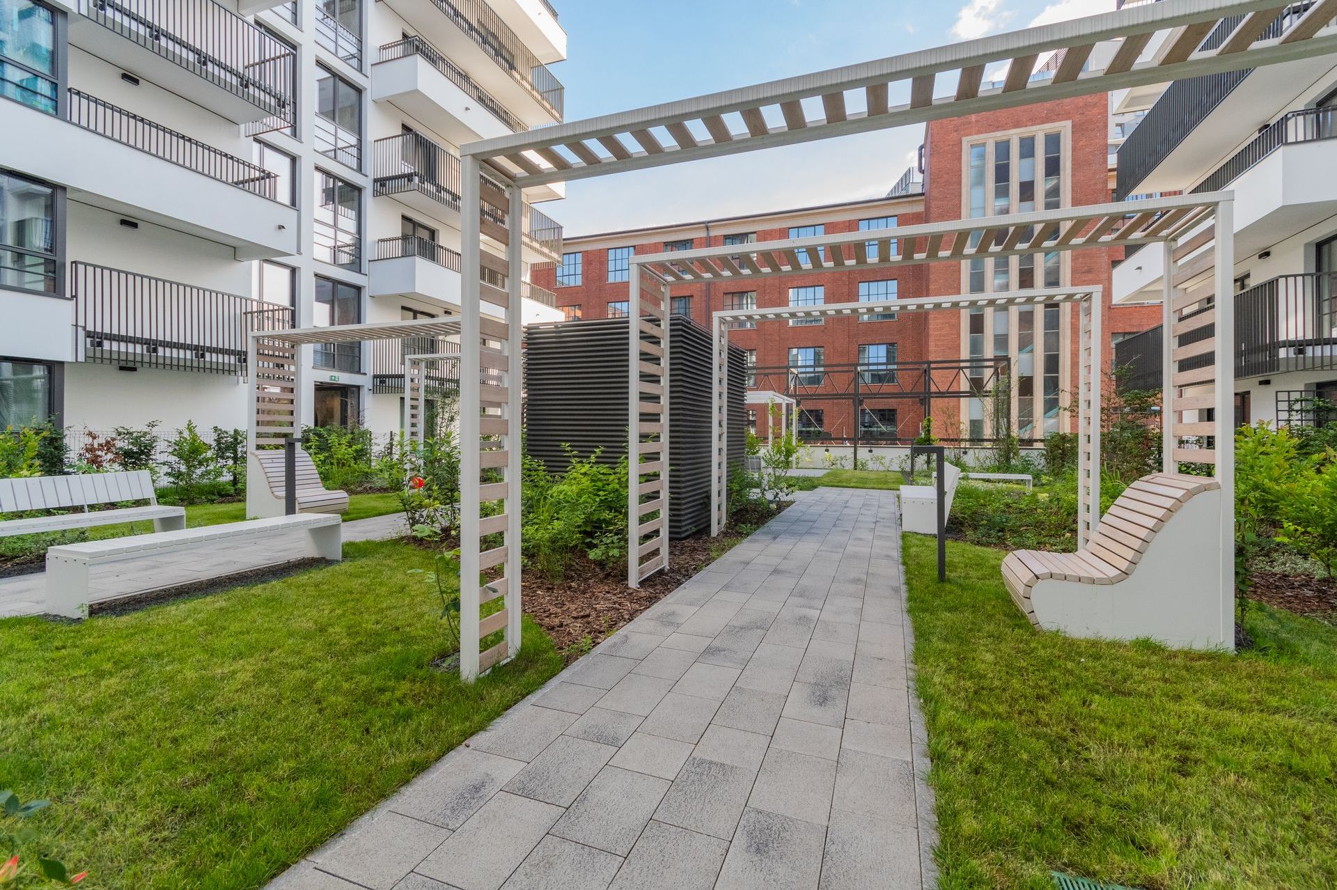 Grand Apartments
