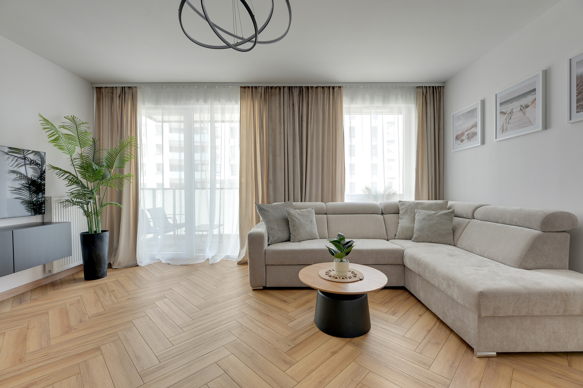 Grand Apartments