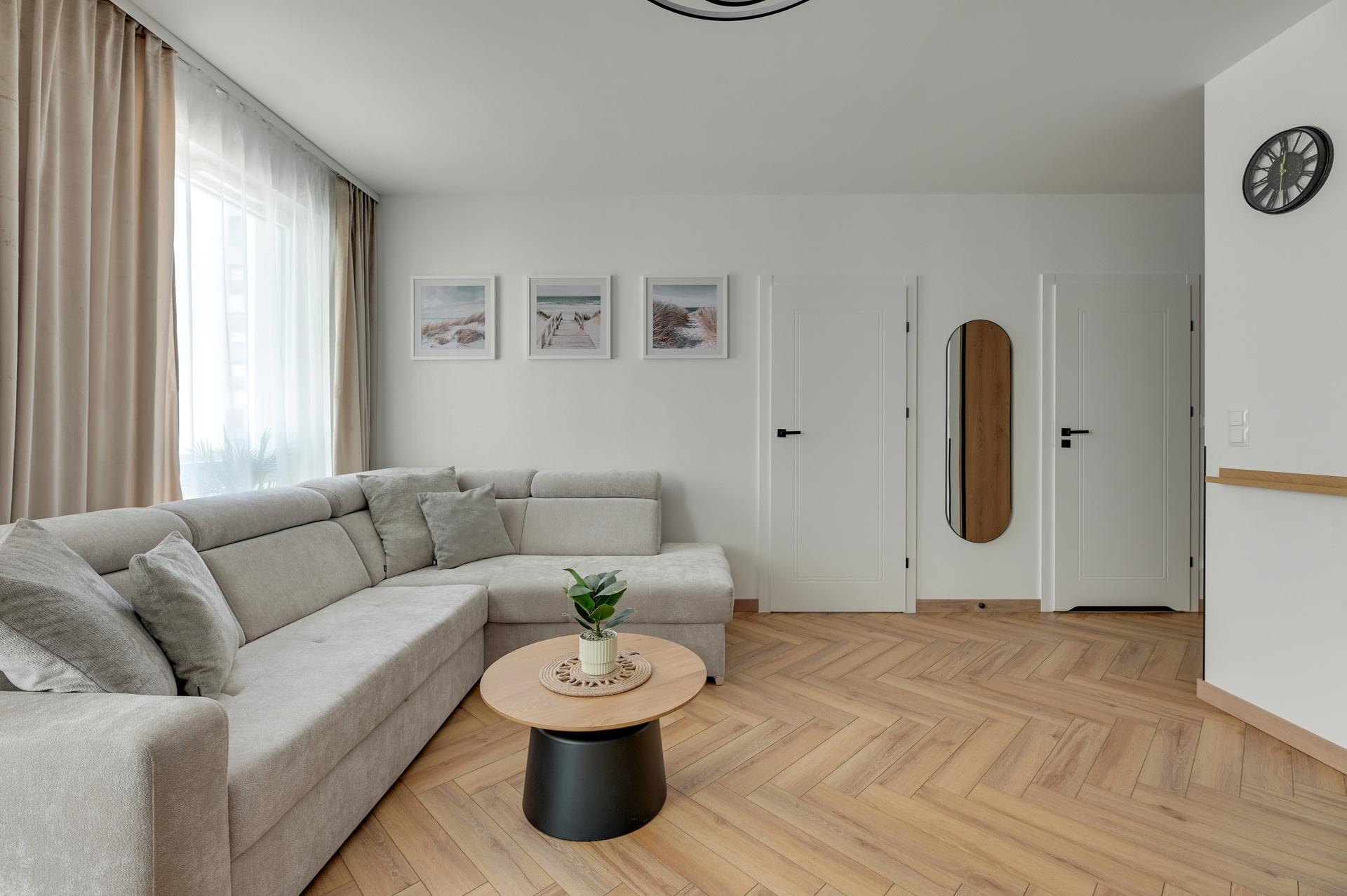 Grand Apartments