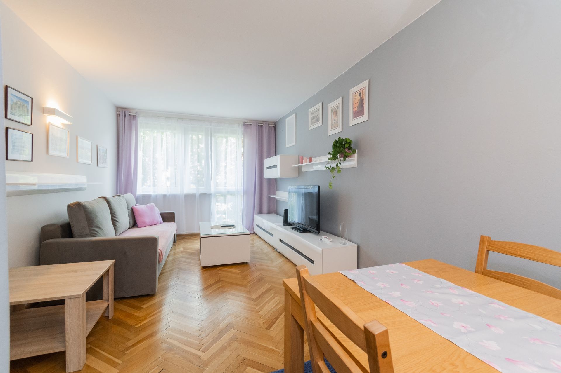 Grand Apartments