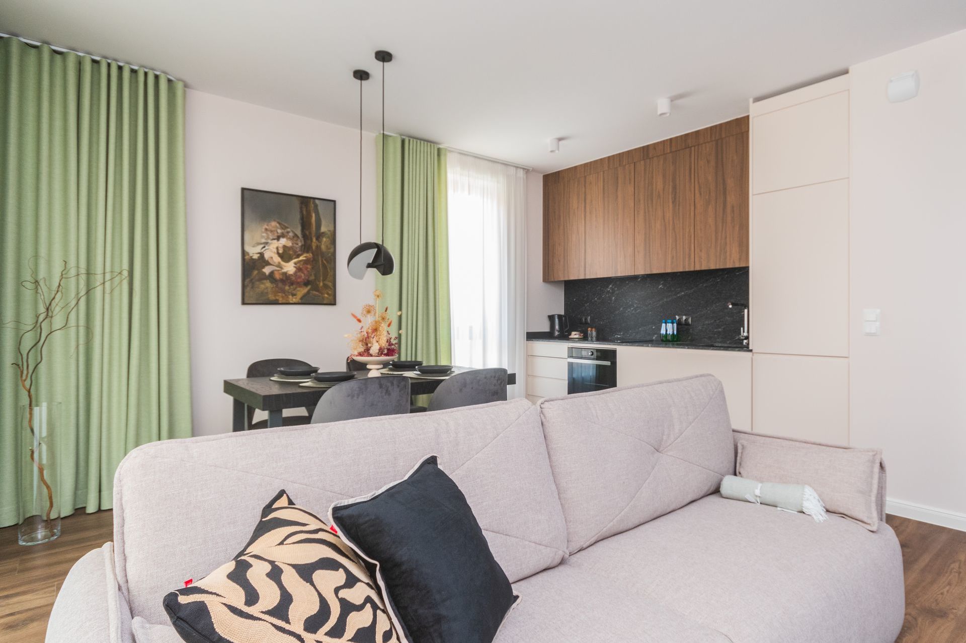 Grand Apartments