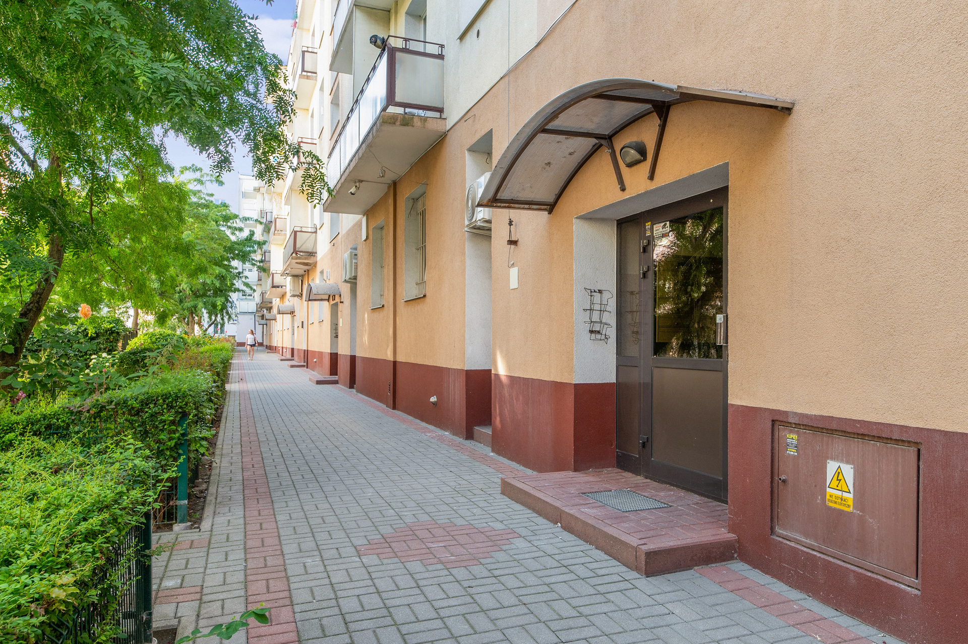 Grand Apartments