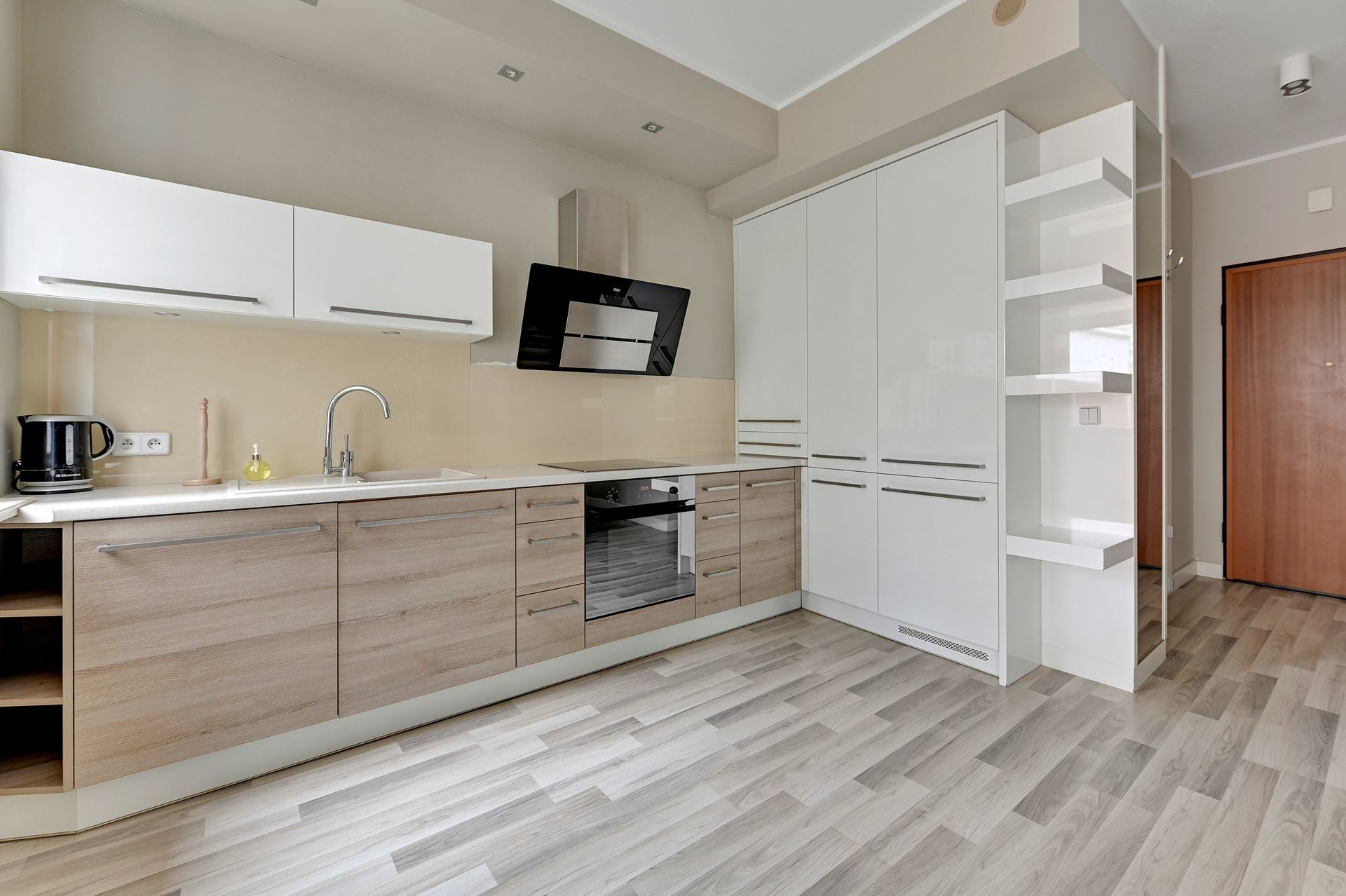 Grand Apartments