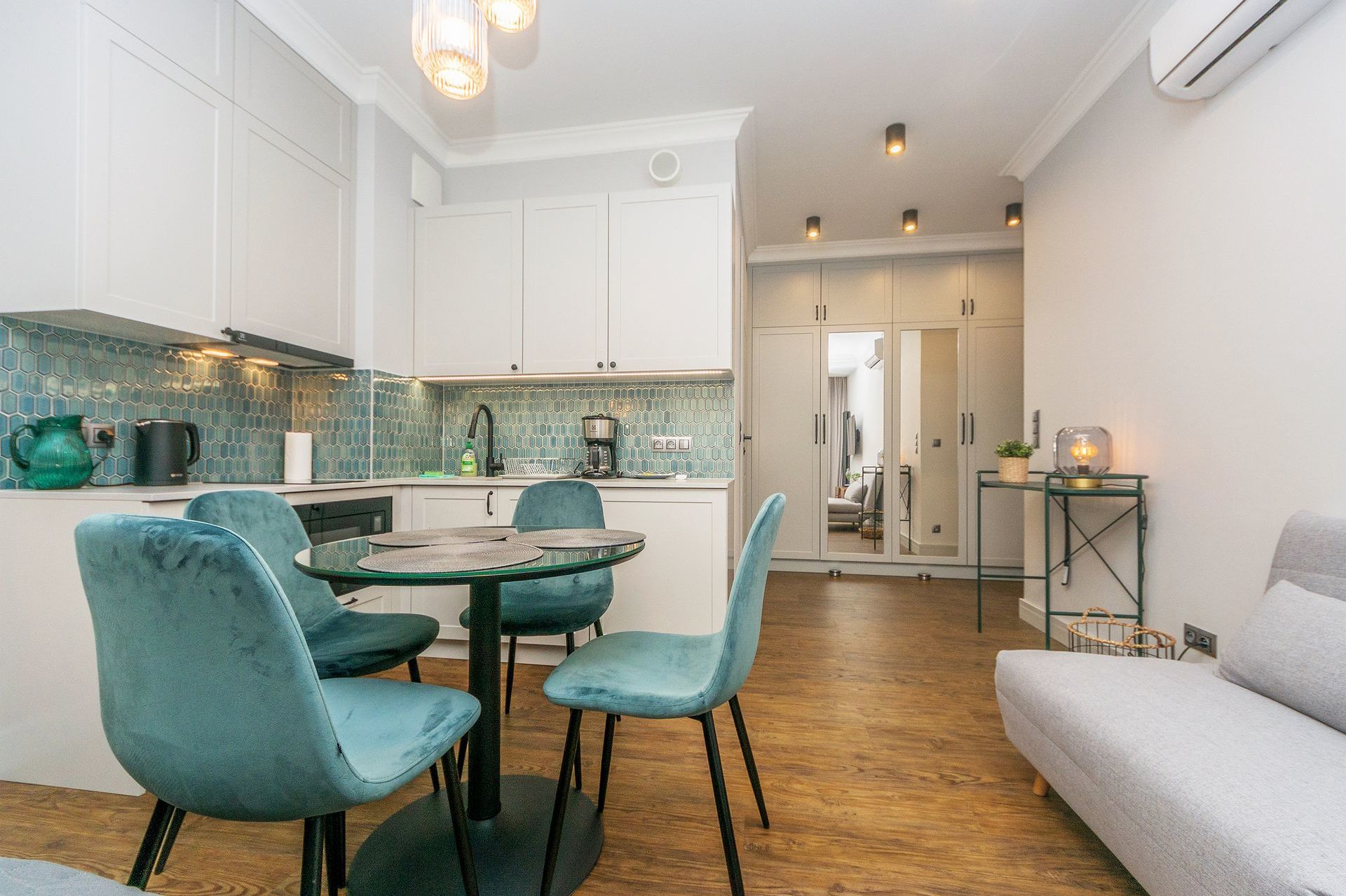 Grand Apartments