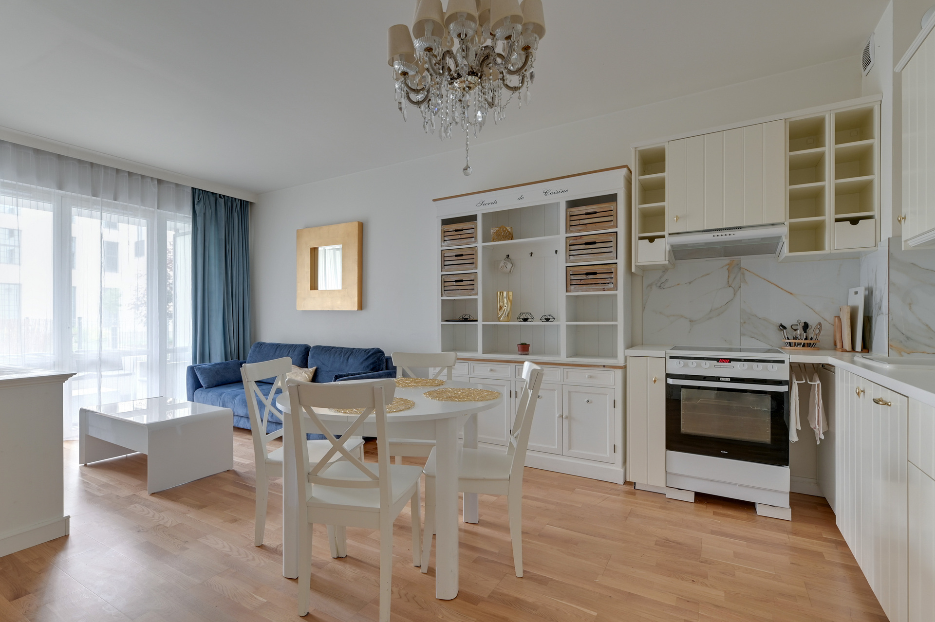Grand Apartments
