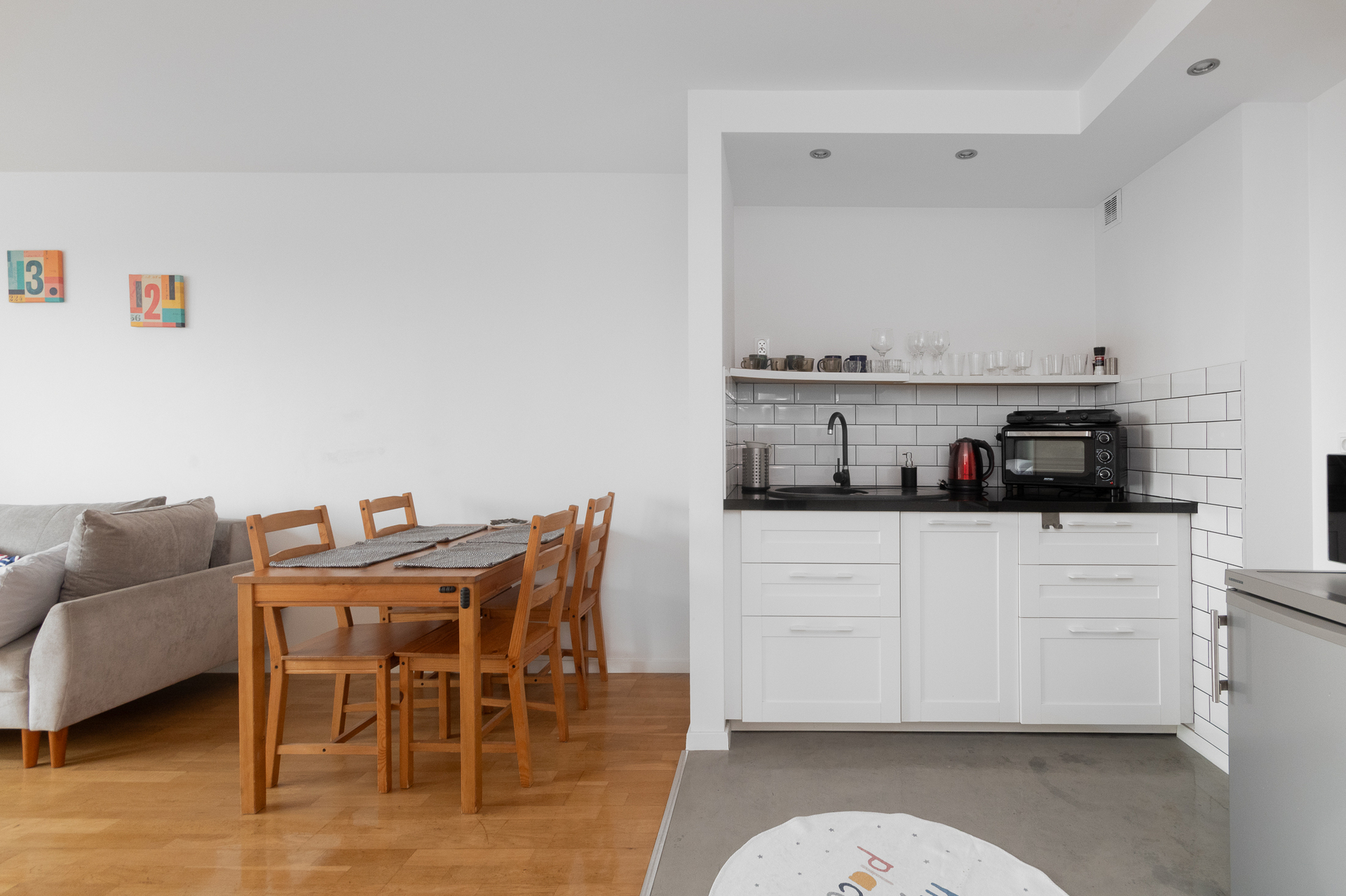 Grand Apartments