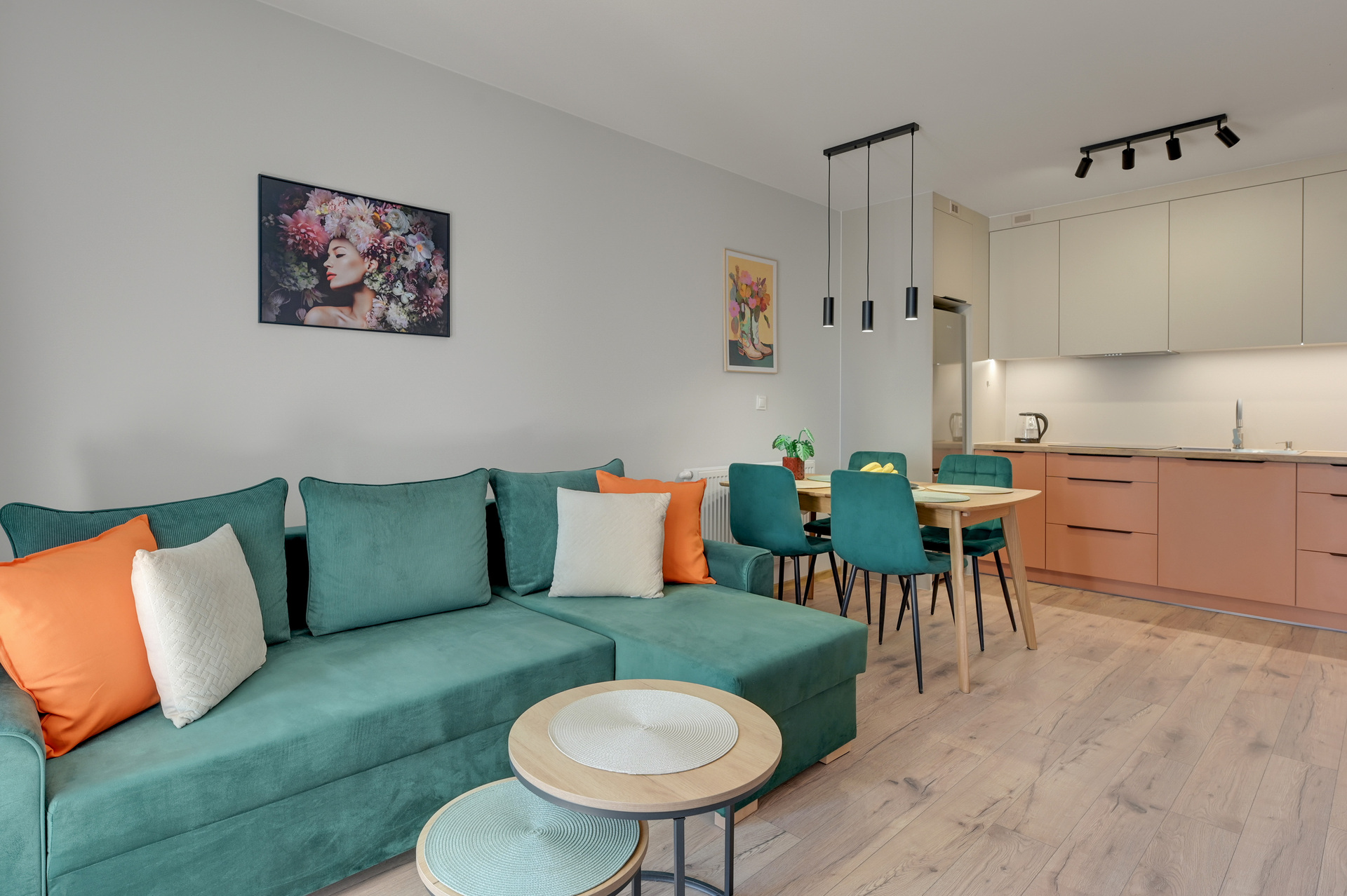 Grand Apartments