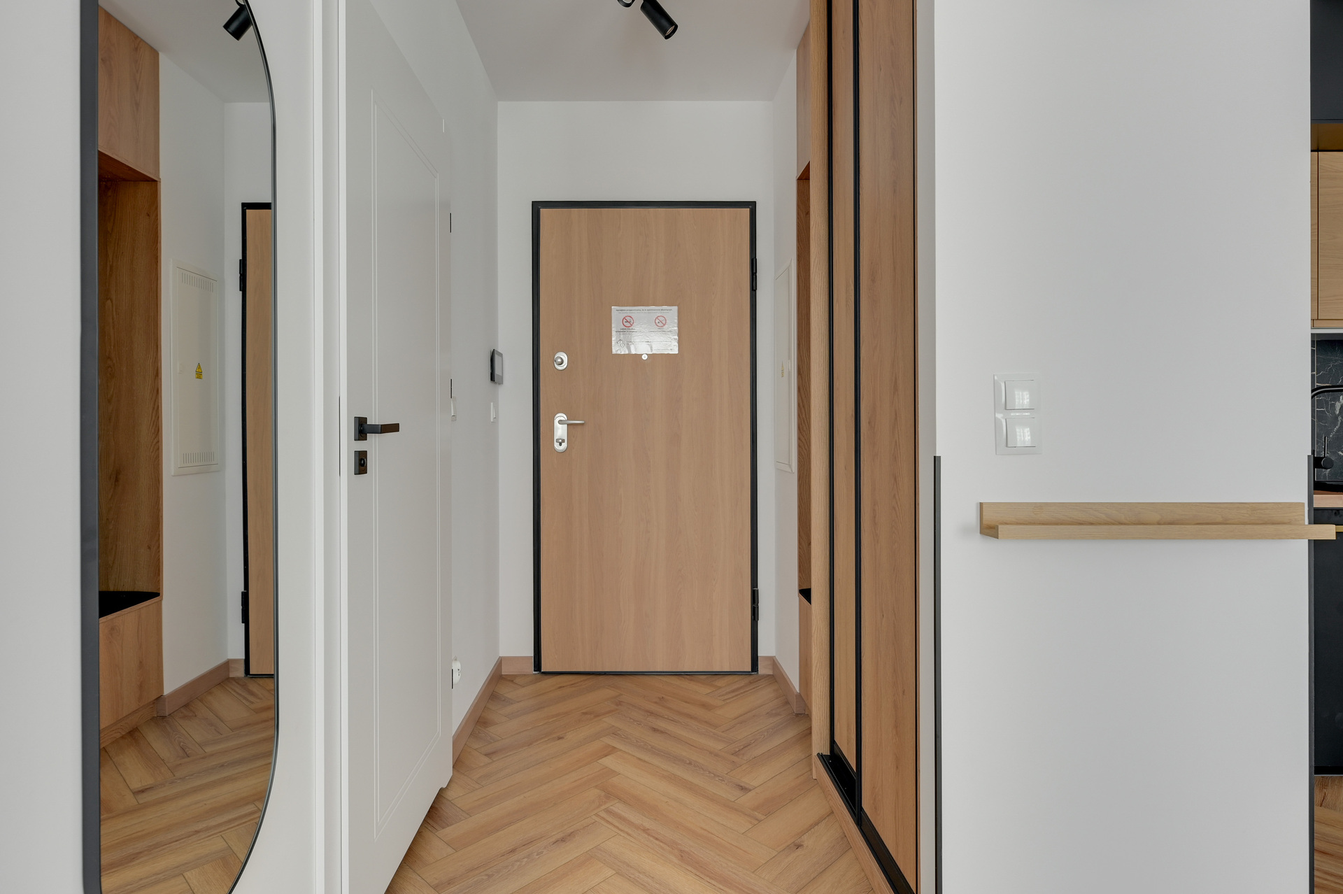 Grand Apartments