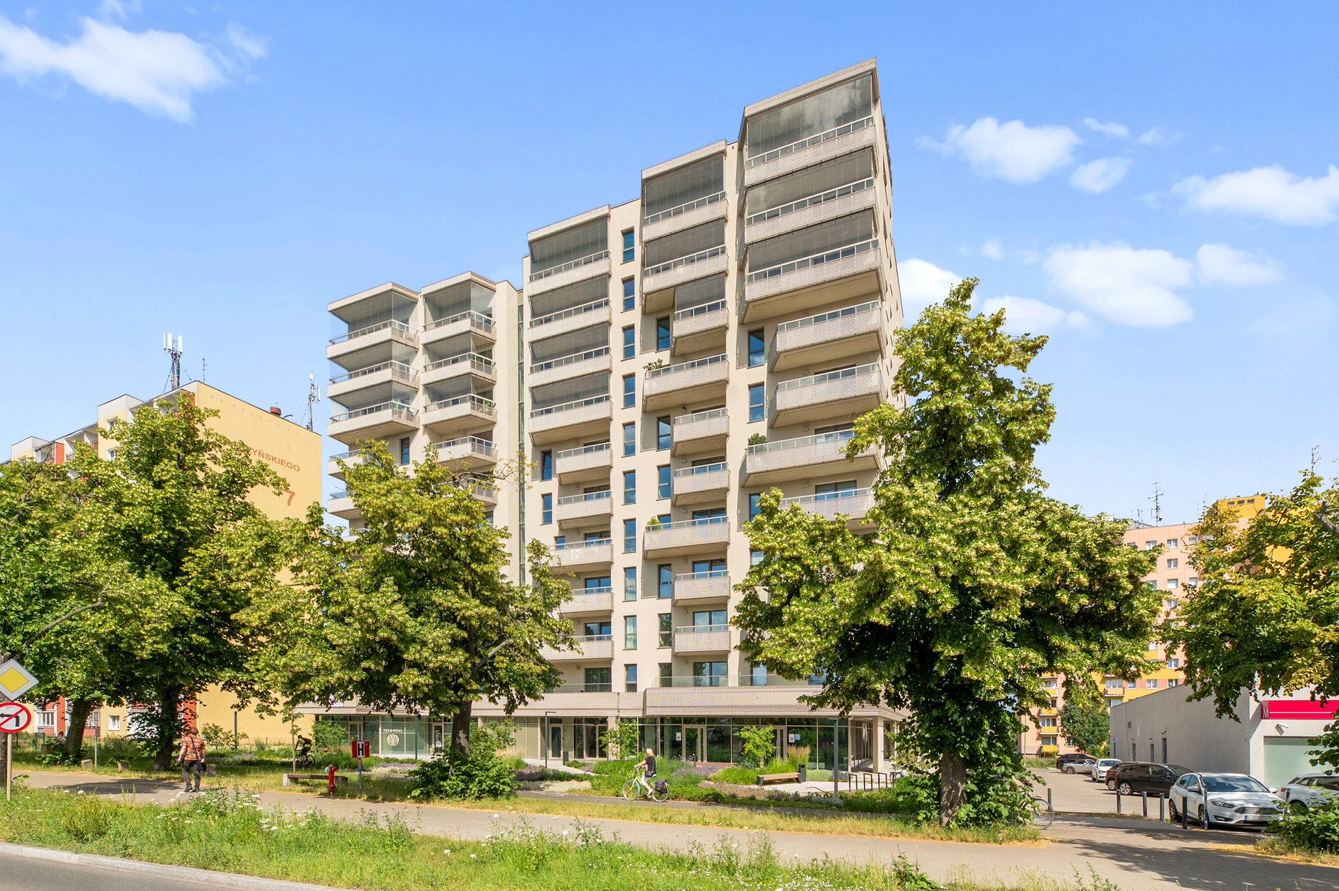 Grand Apartments
