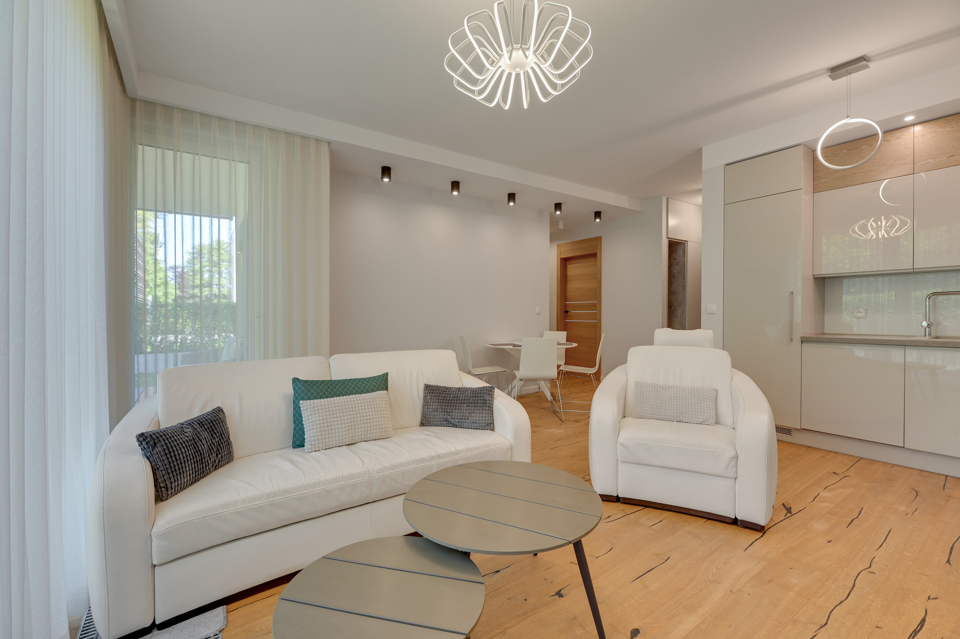 Grand Apartments