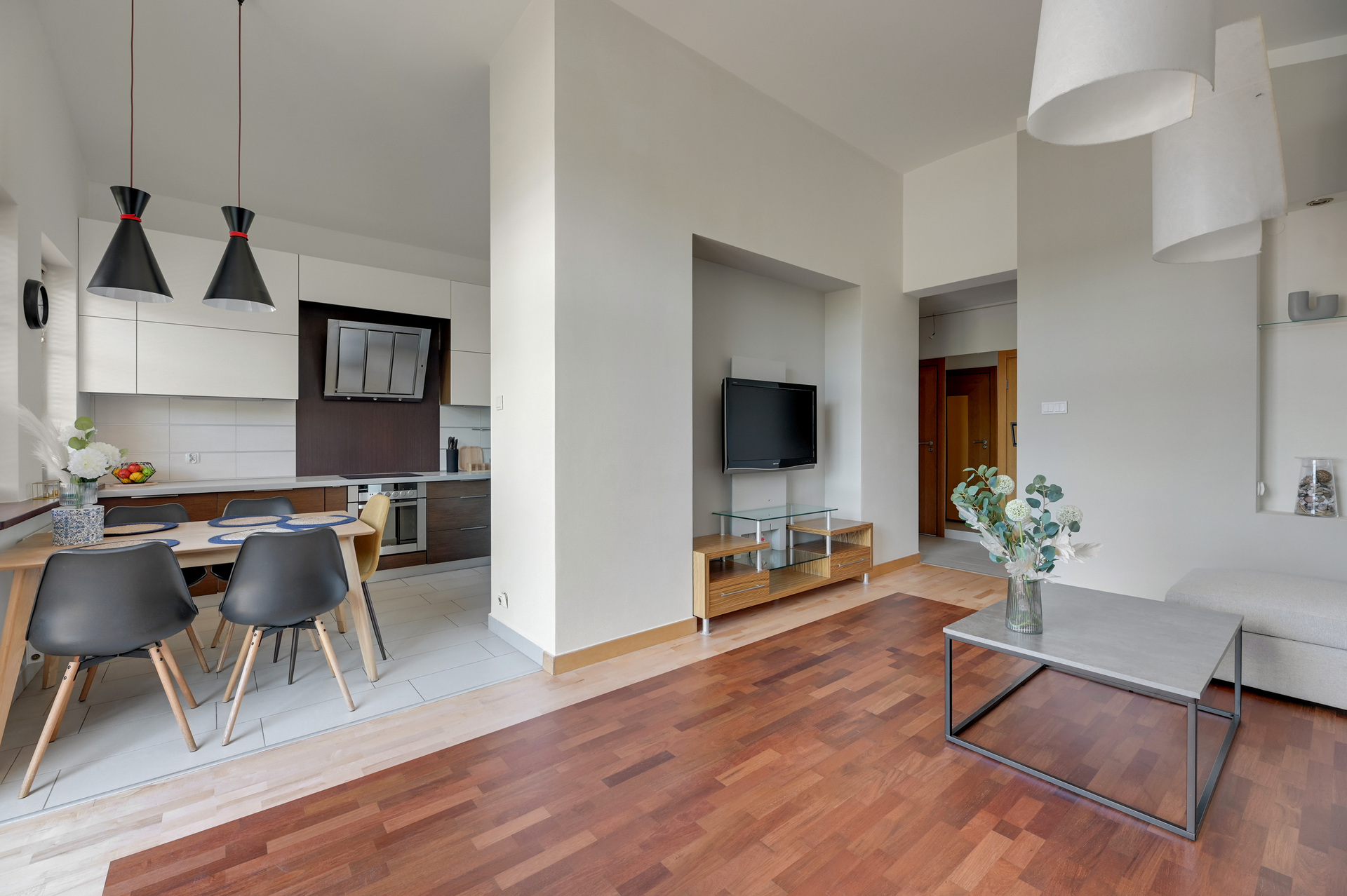 Grand Apartments