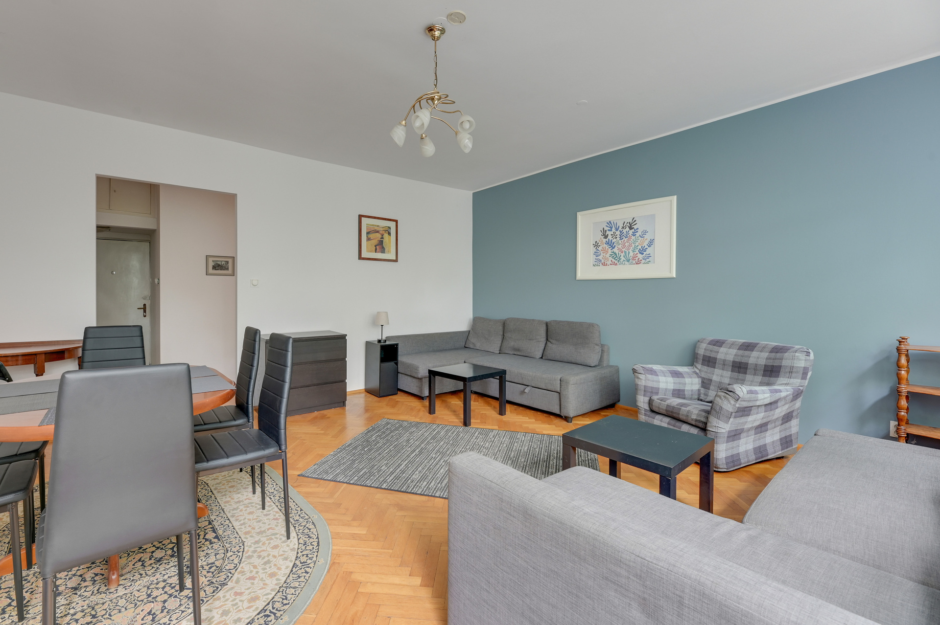 Grand Apartments