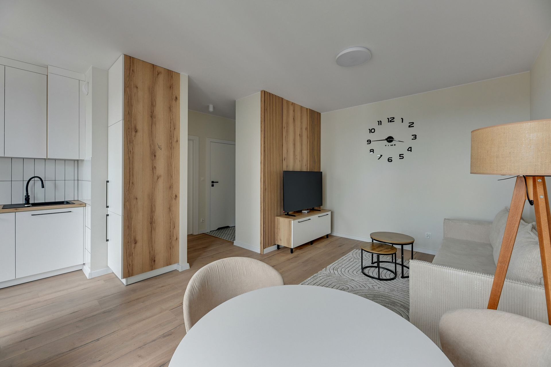 Grand Apartments