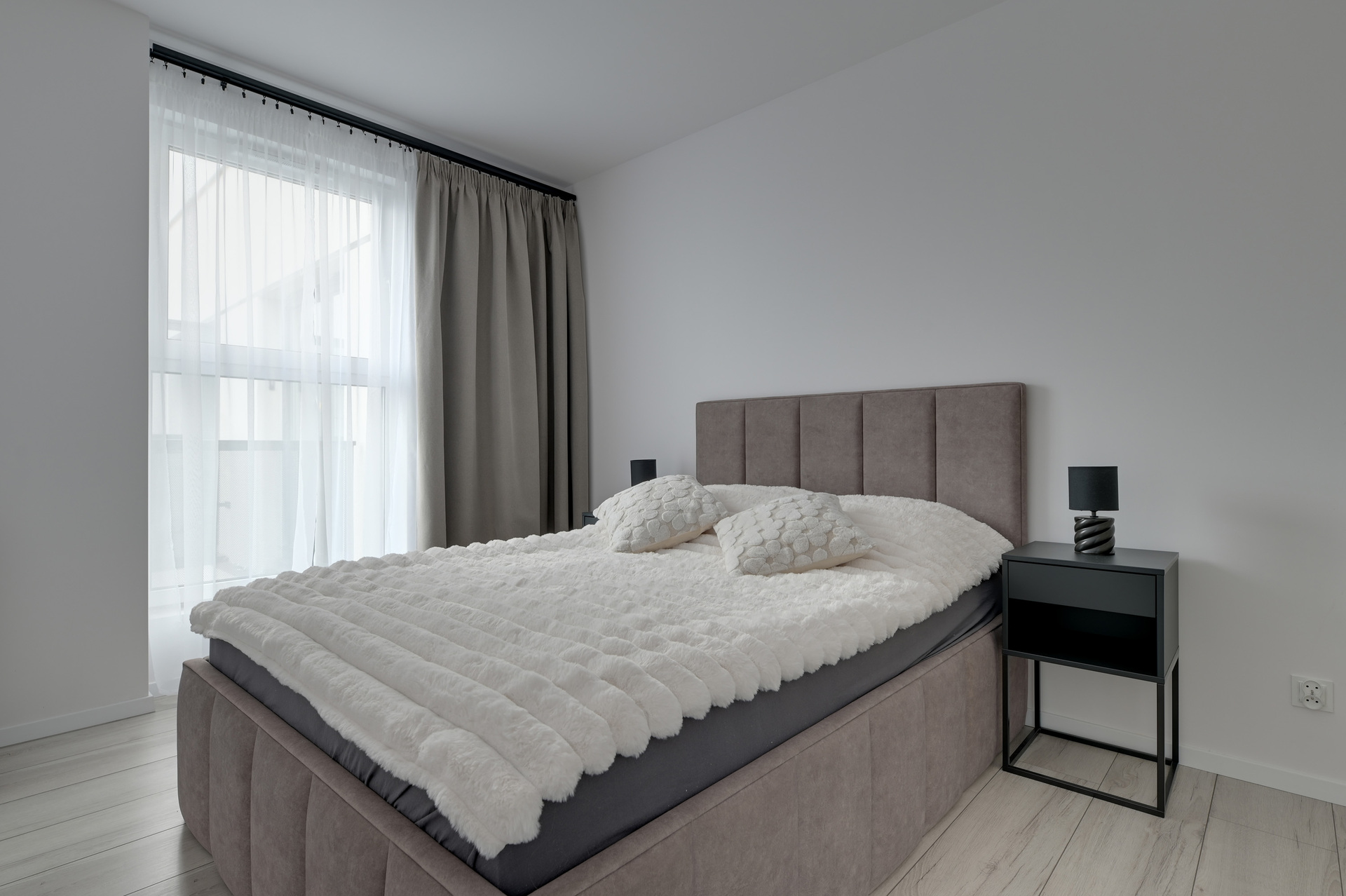 Grand Apartments